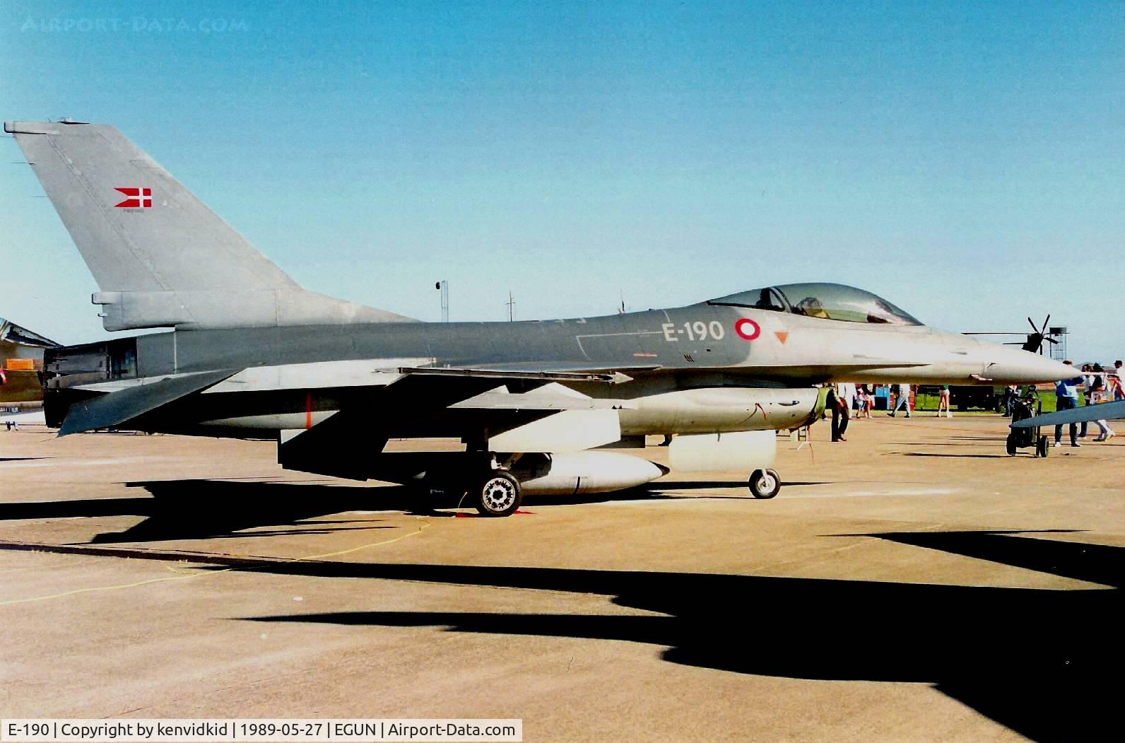E-190, SABCA F-16AM Fighting Falcon C/N 6F-17, At the 1989 Mildenhall Air Fete.