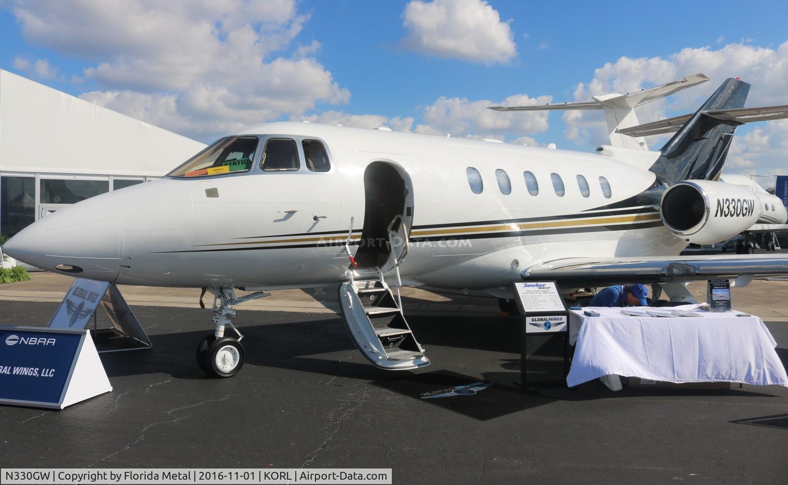N330GW, 2007 Hawker Beechcraft 900XP C/N HA-0003, NBAA 2016