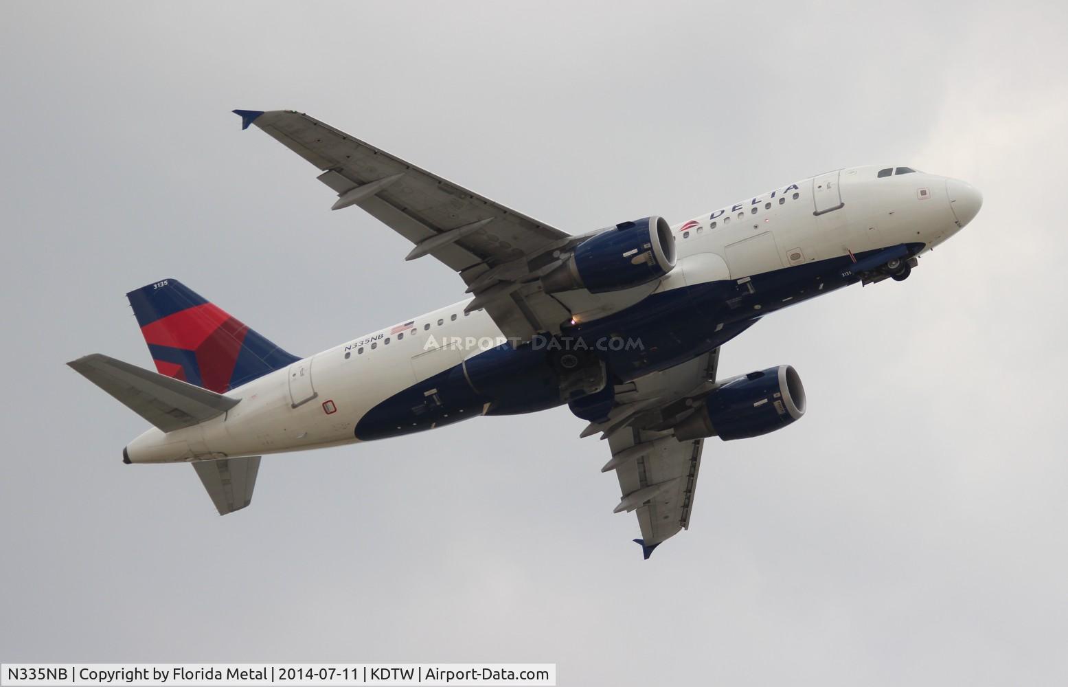 N335NB, 2002 Airbus A319-114 C/N 1662, DTW 2014