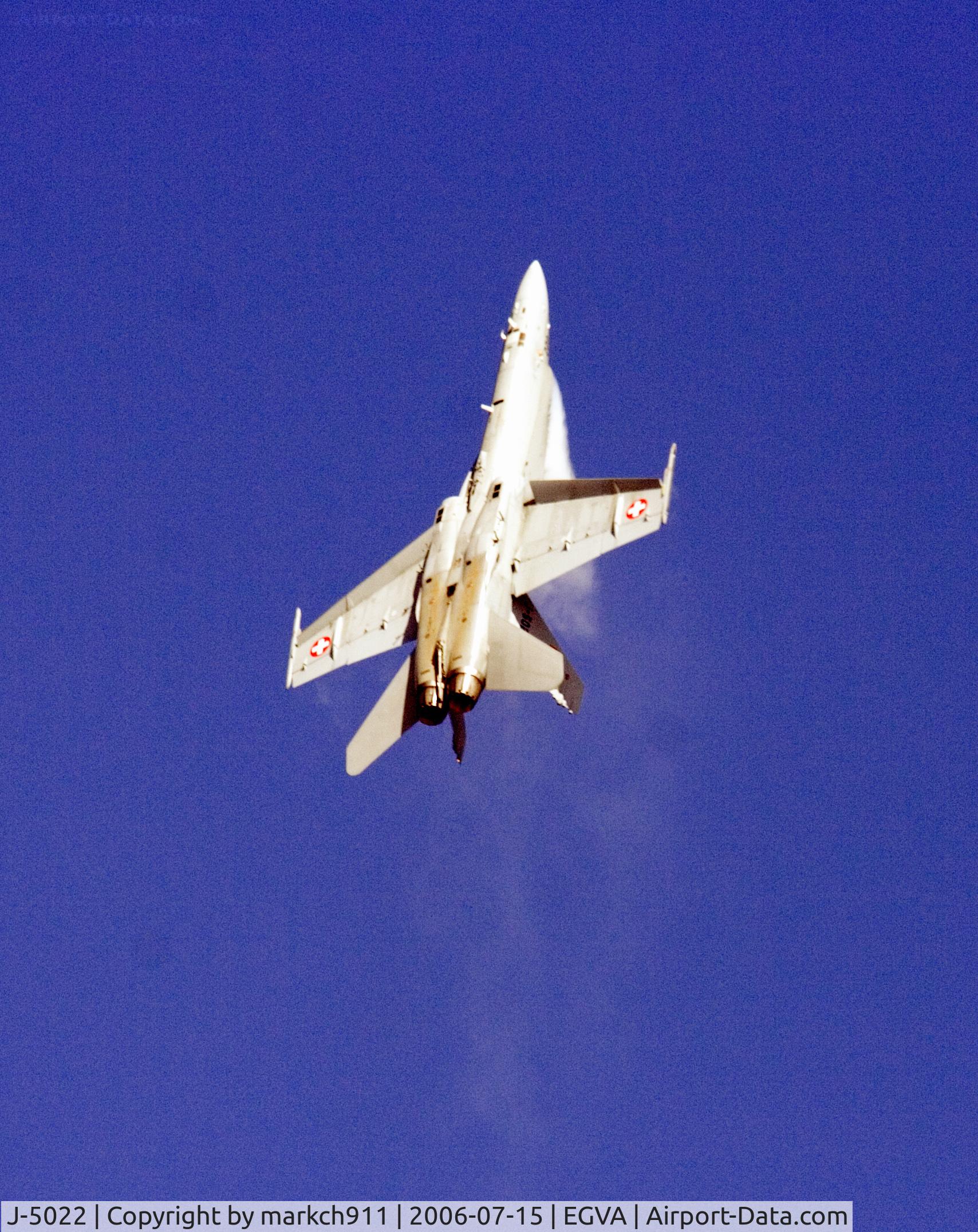 J-5022, McDonnell Douglas F/A-18C Hornet C/N 1371, flying