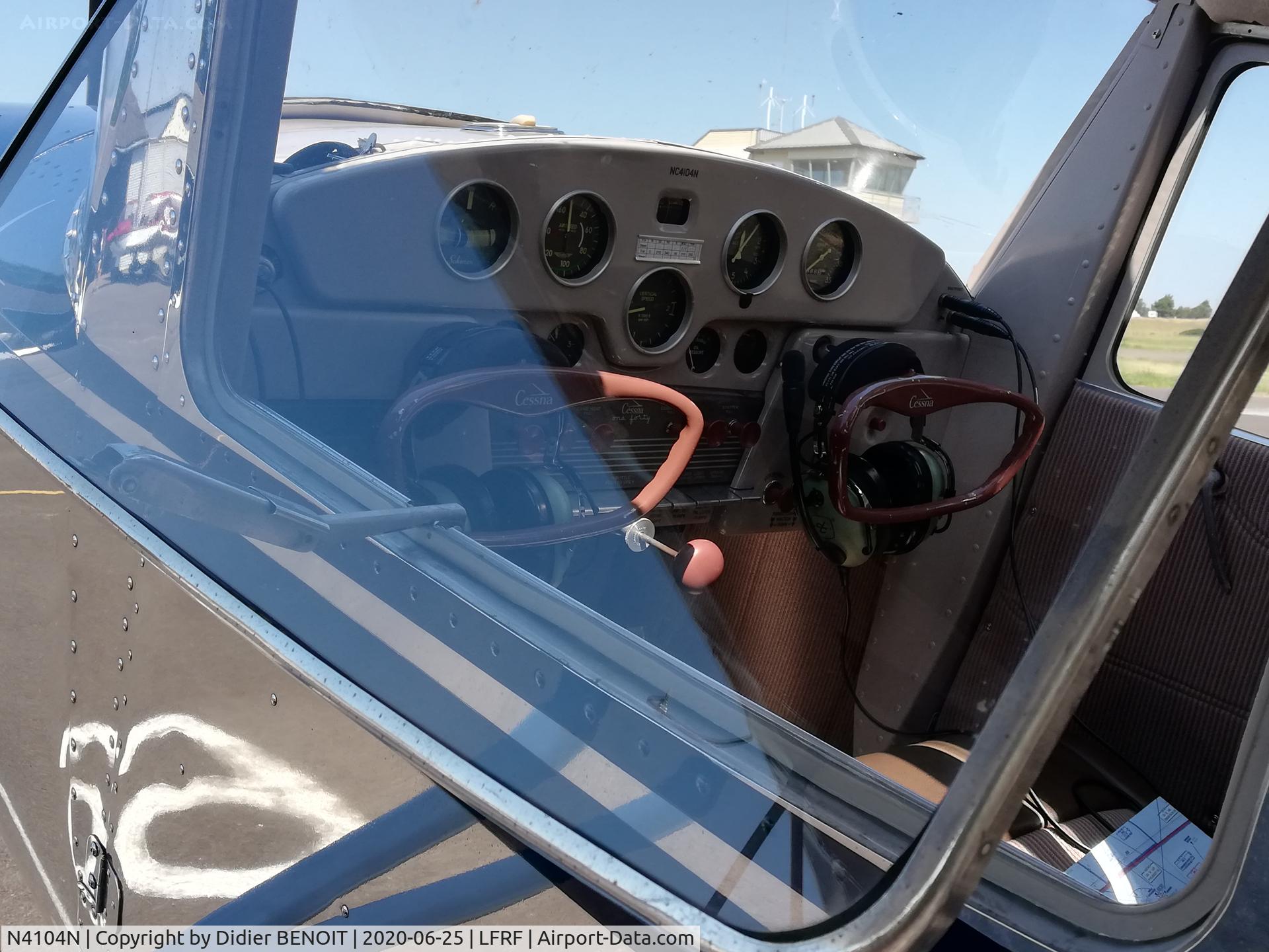 N4104N, 1947 Cessna 140 C/N 13562, Cessna 140