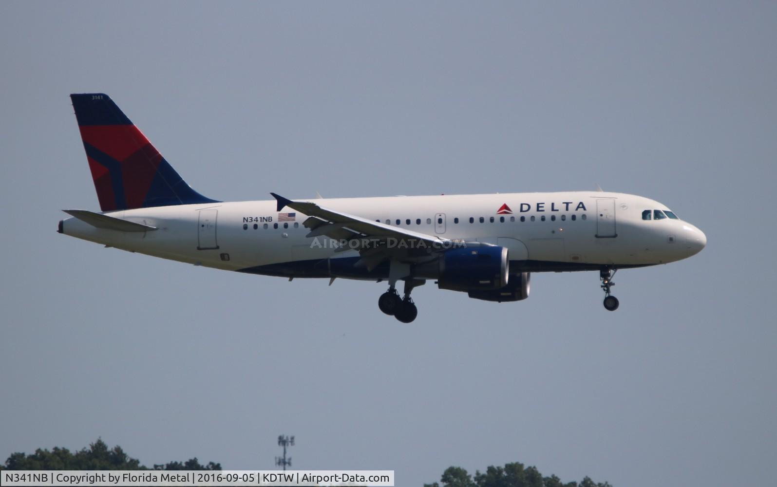 N341NB, 2002 Airbus A319-114 C/N 1738, DTW 2016