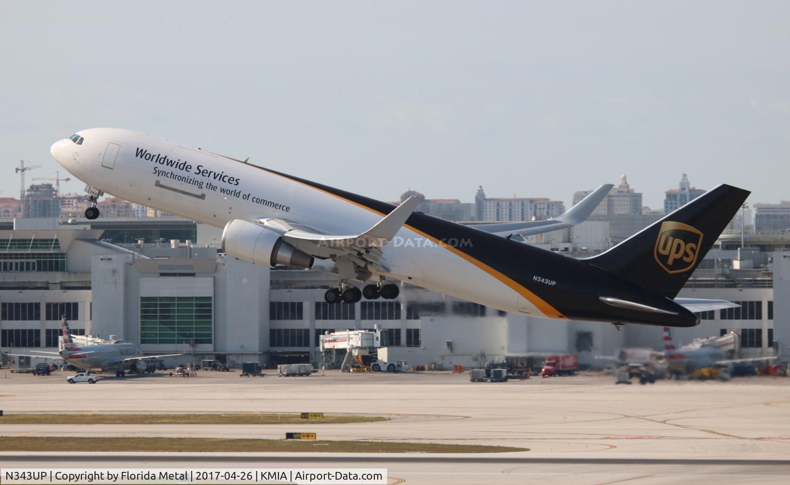 N343UP, 2011 Boeing 767-34AF C/N 37945, MIA 2017