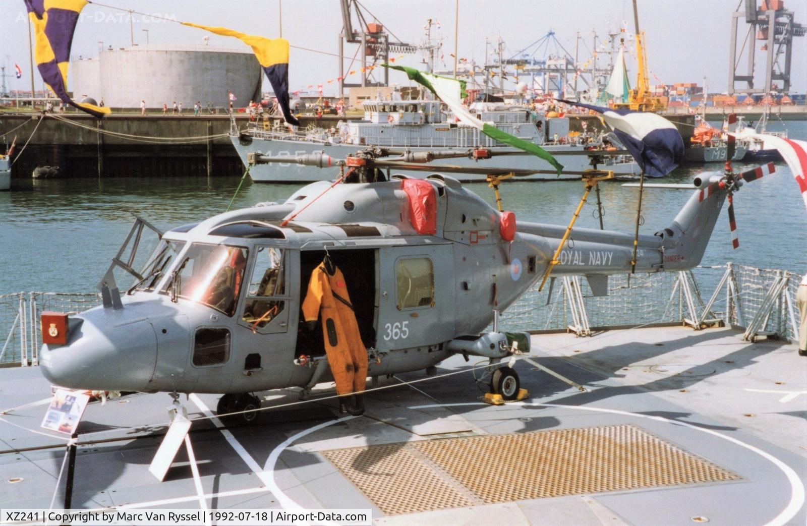 XZ241, 1977 Westland Lynx HAS.2 C/N 052, XZ241 on deck of F231 HMS Argyll at Zeebrugge harbour.
Converted as HAS.3S in 1998. Crashed in Antarctica on 2004-02-08.