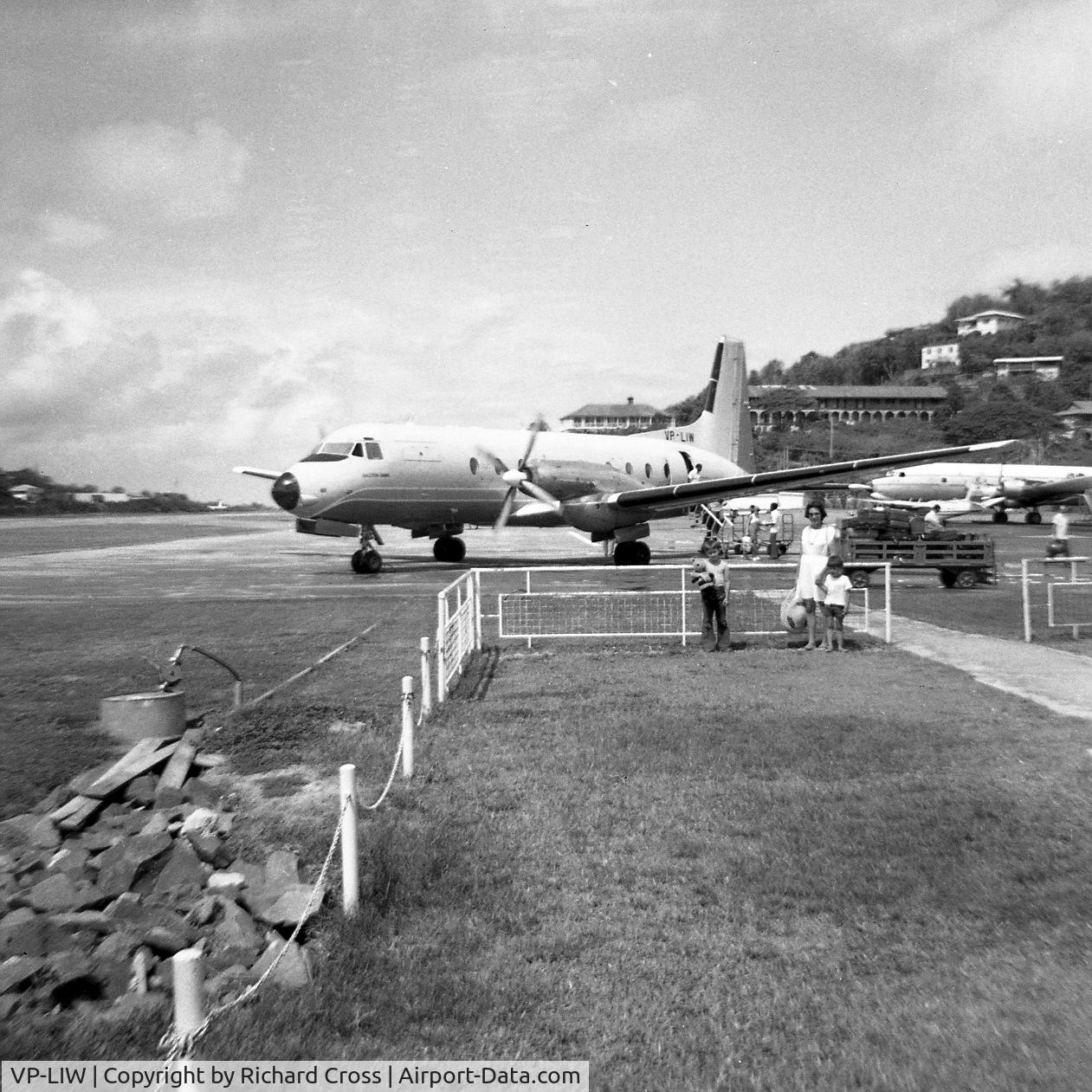 VP-LIW, 1966 Hawker Siddeley HS.748 Series 2 C/N 1585, a family picture, taken in 1974 or 1975 in St Lucia, or possibly en route to St Lucia from another island.