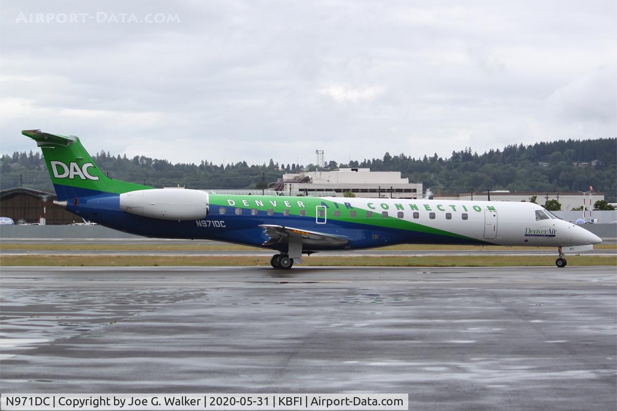 N971DC, 2004 Embraer ERJ-145LR (EMB-145LR) C/N 14500821, 2nd EMB-145LR for this carrier.
