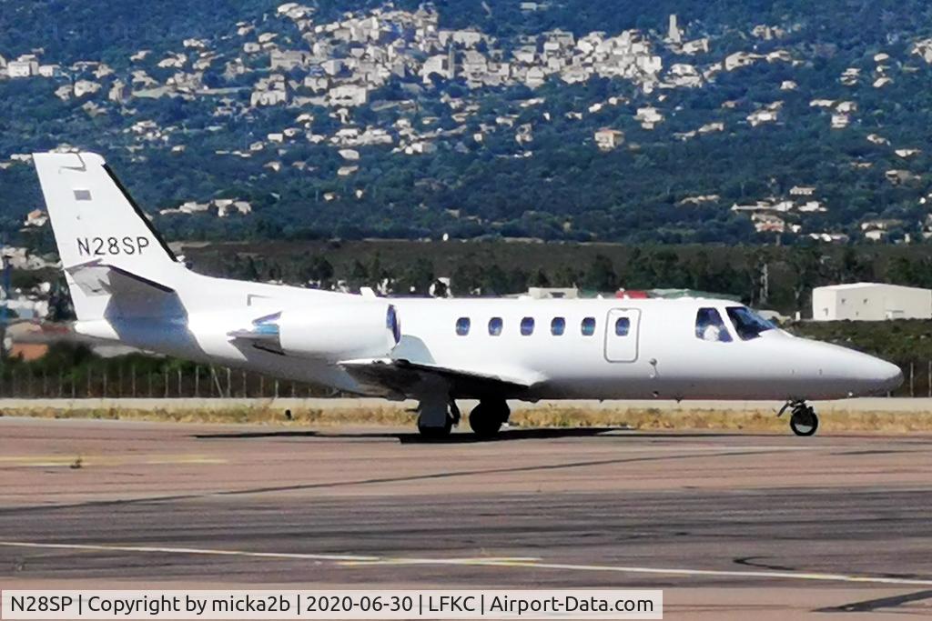 N28SP, Cessna 550 Citation Bravo C/N 550-1125, Taxiing