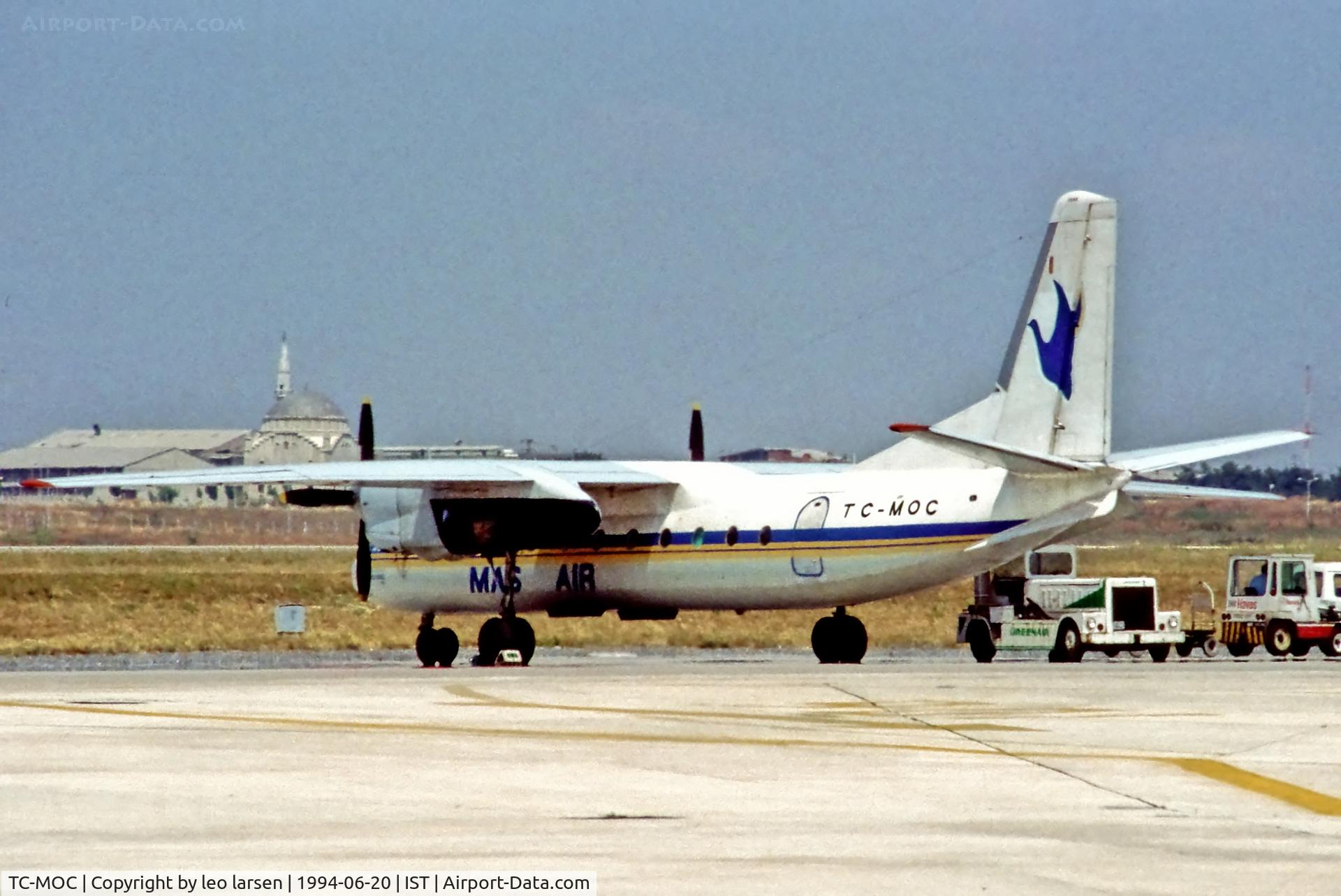 TC-MOC, 1973 Antonov An-24RV C/N 37308902, Istanbul 20.6.1994