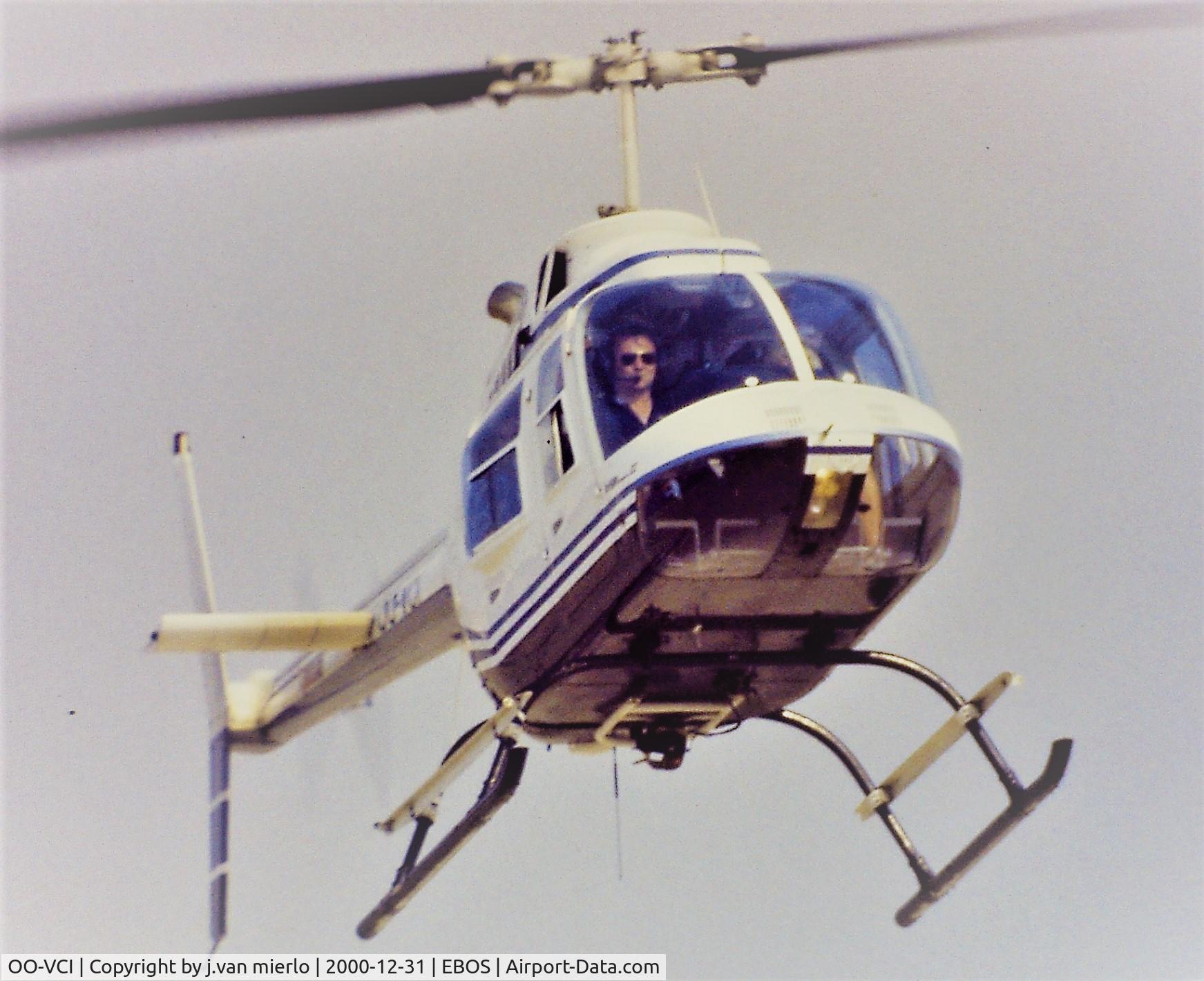 OO-VCI, 1991 Agusta AB-206B JetRanger III C/N 8732, Performing initiation flights at an Ostend air show