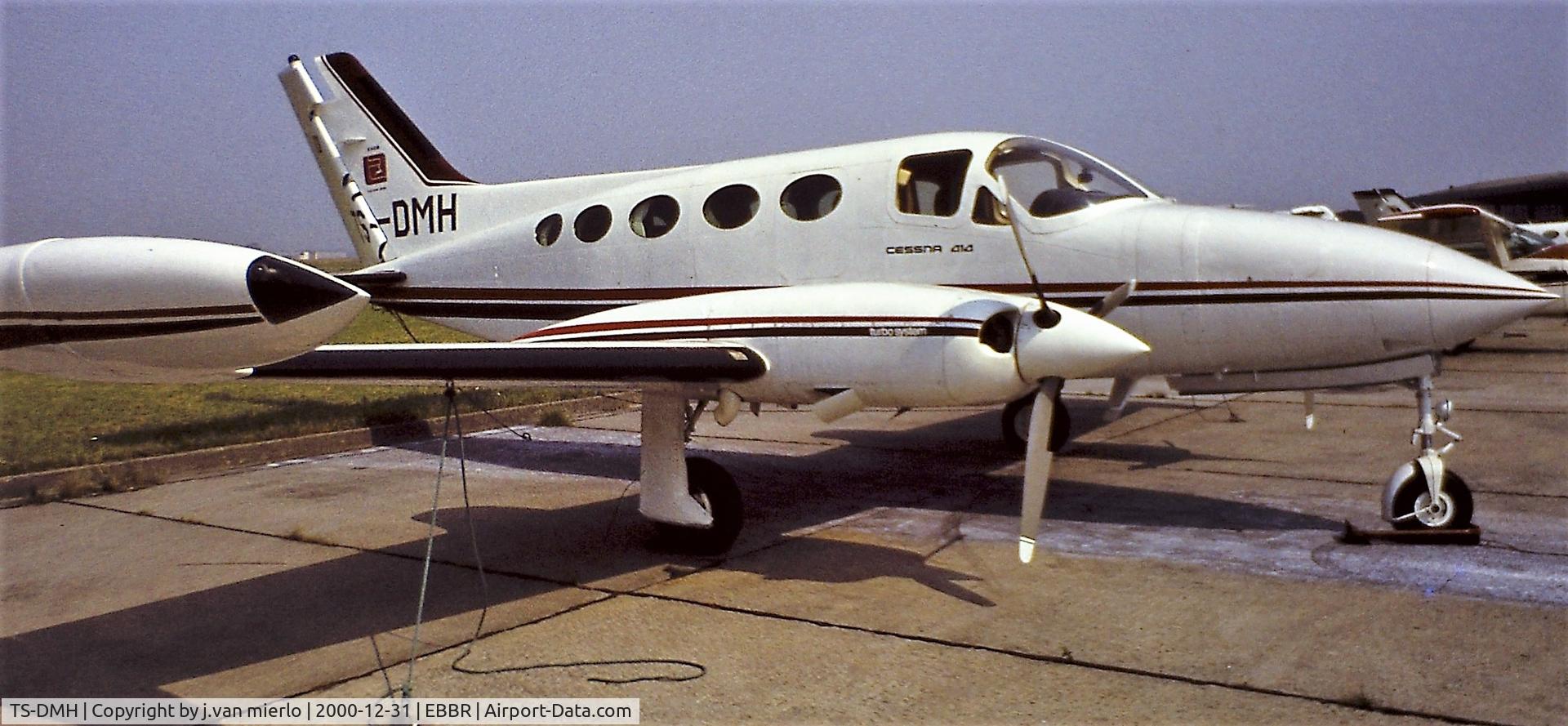 TS-DMH, Cessna 414 Chancellor C/N 414-0654, scan slide