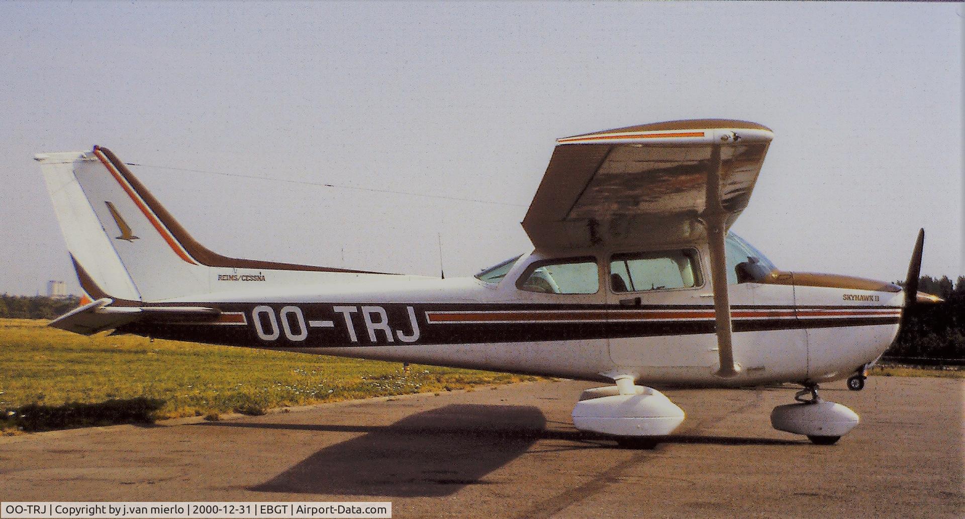 OO-TRJ, 1982 Reims F172P Skyhawk II C/N 17202140, Scan slide