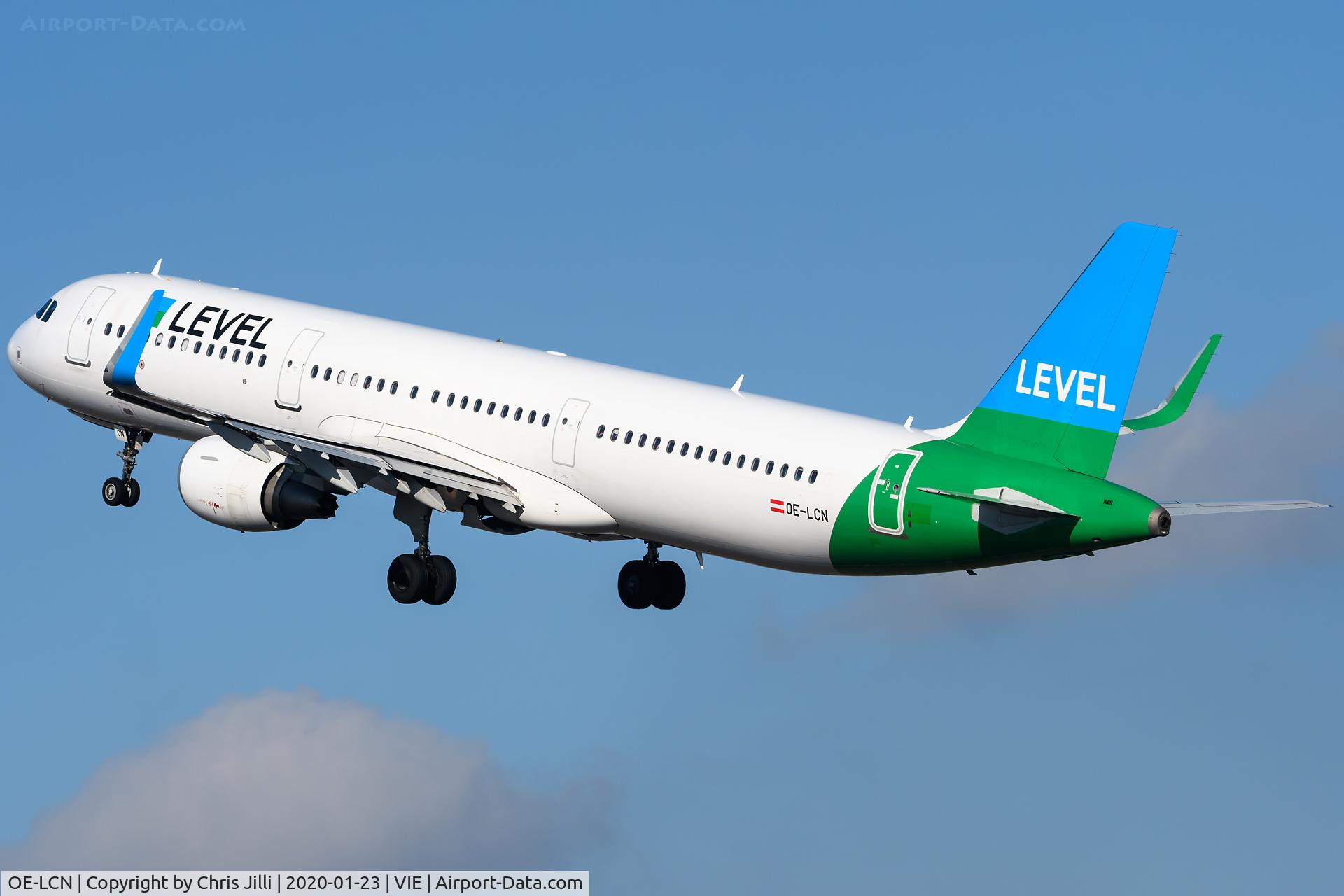 OE-LCN, 2015 Airbus A321-211 C/N 6454, Level Europe