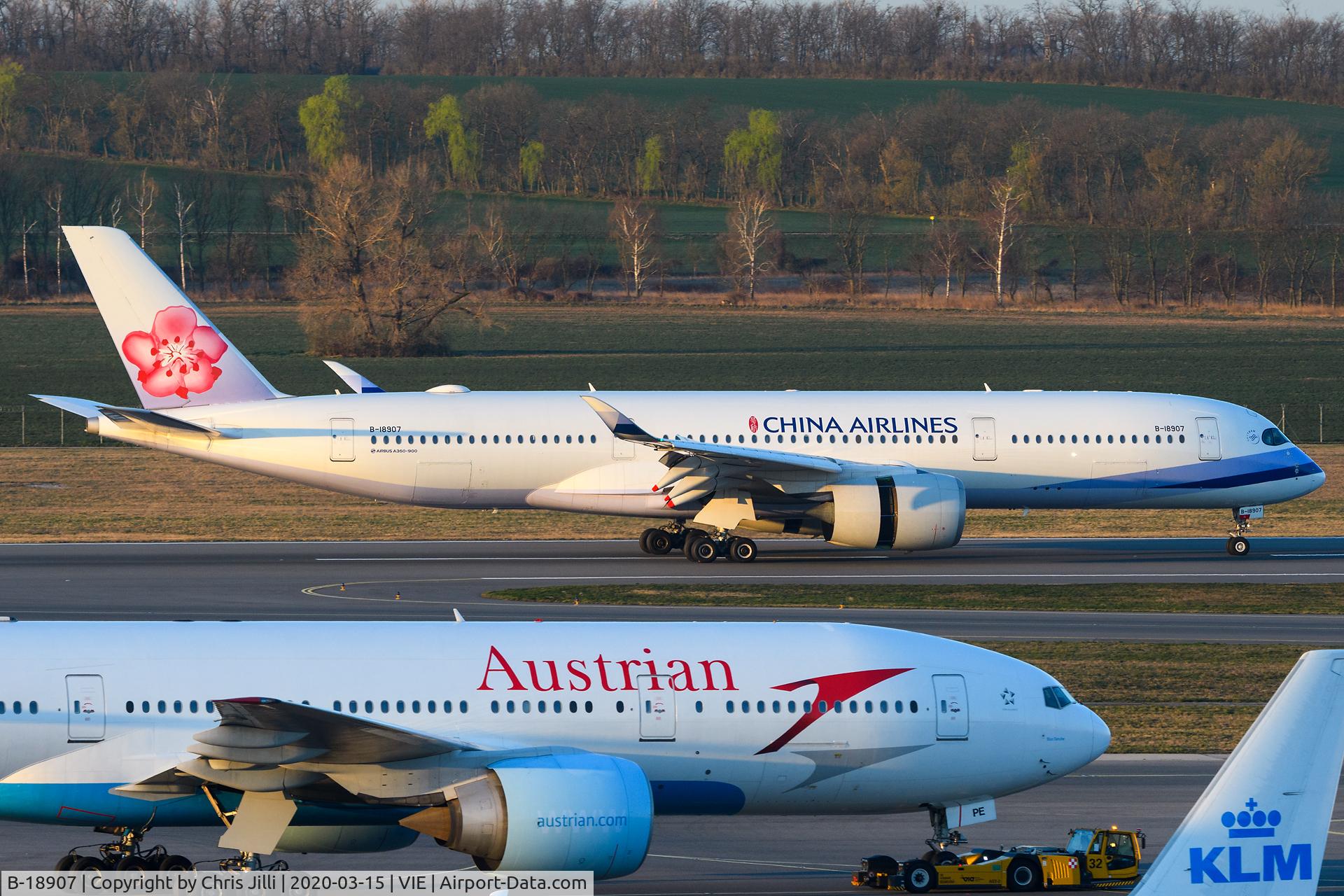 B-18907, 2017 Airbus A350-941 C/N 105, China Airlines