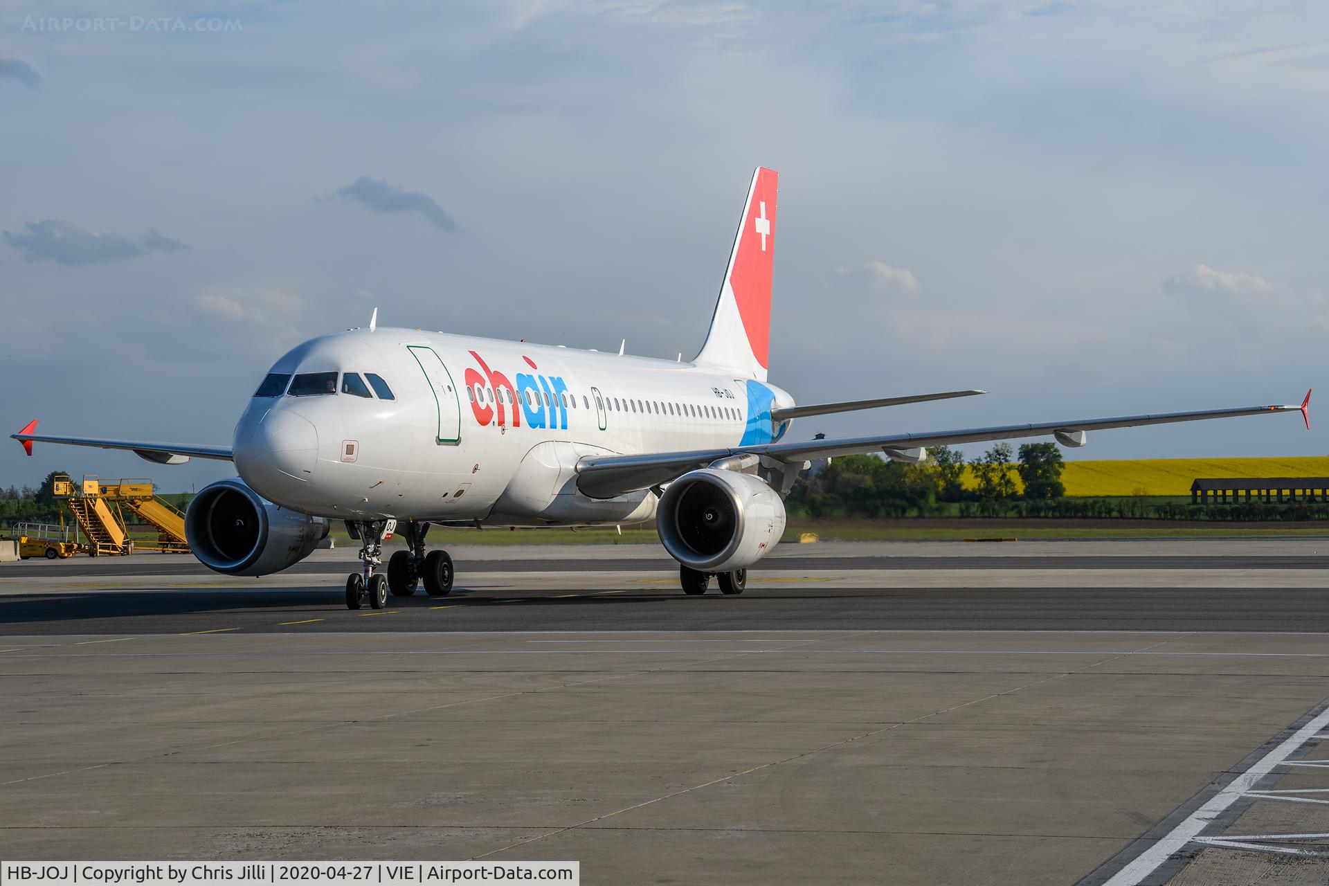 HB-JOJ, 2007 Airbus A319-112 C/N 3024, chair