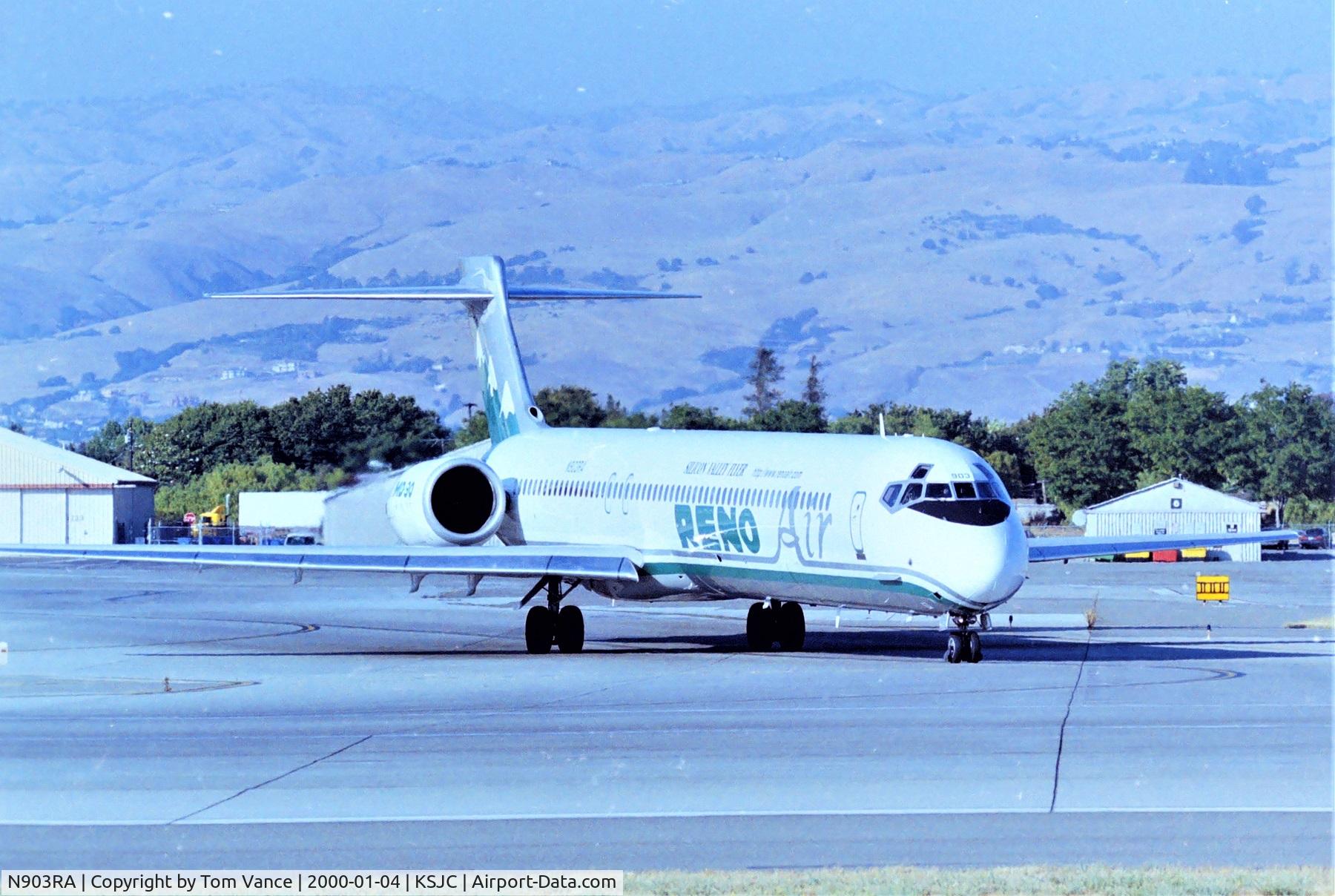 N903RA, 1996 McDonnell Douglas MD-90-30 C/N 53551, MAY 1999 MD90 rolling to 30L for SNA.