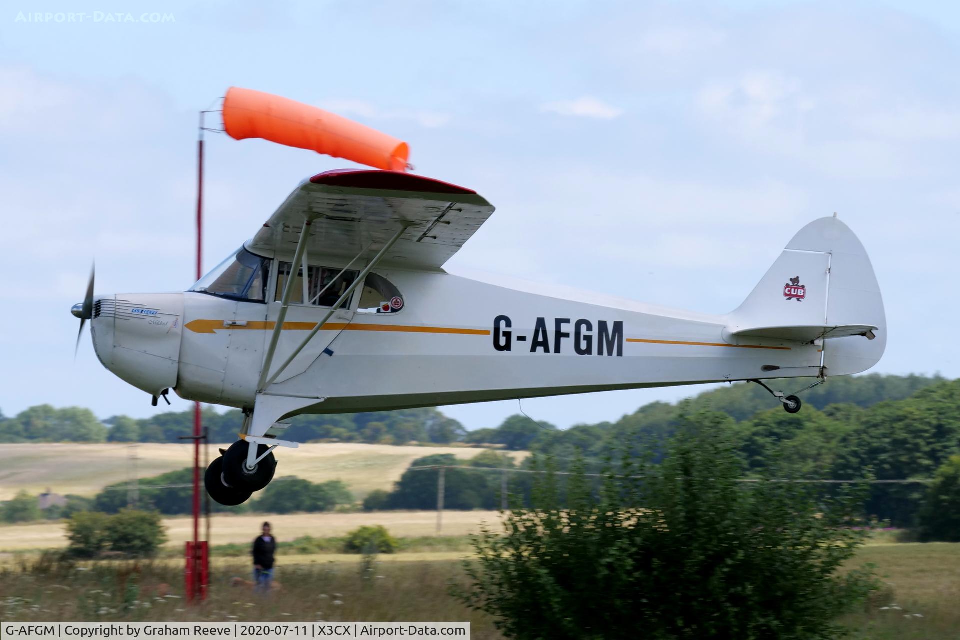 G-AFGM, 1940 Piper J-4A Cub Coupe C/N 4-943, Landing at Northrepps.