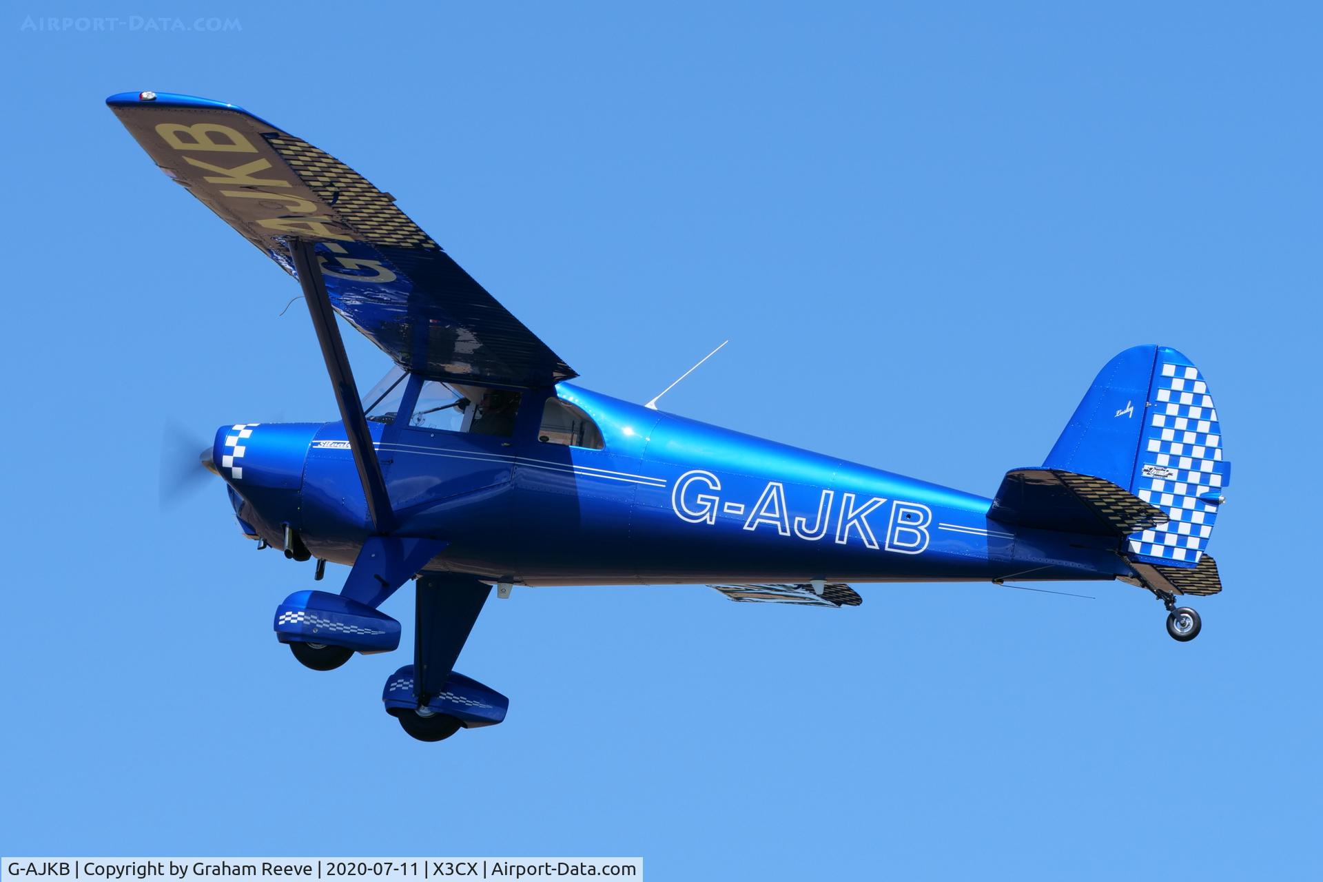 G-AJKB, 1946 Luscombe 8E Silvaire C/N 3058, Departing from Northrepps.