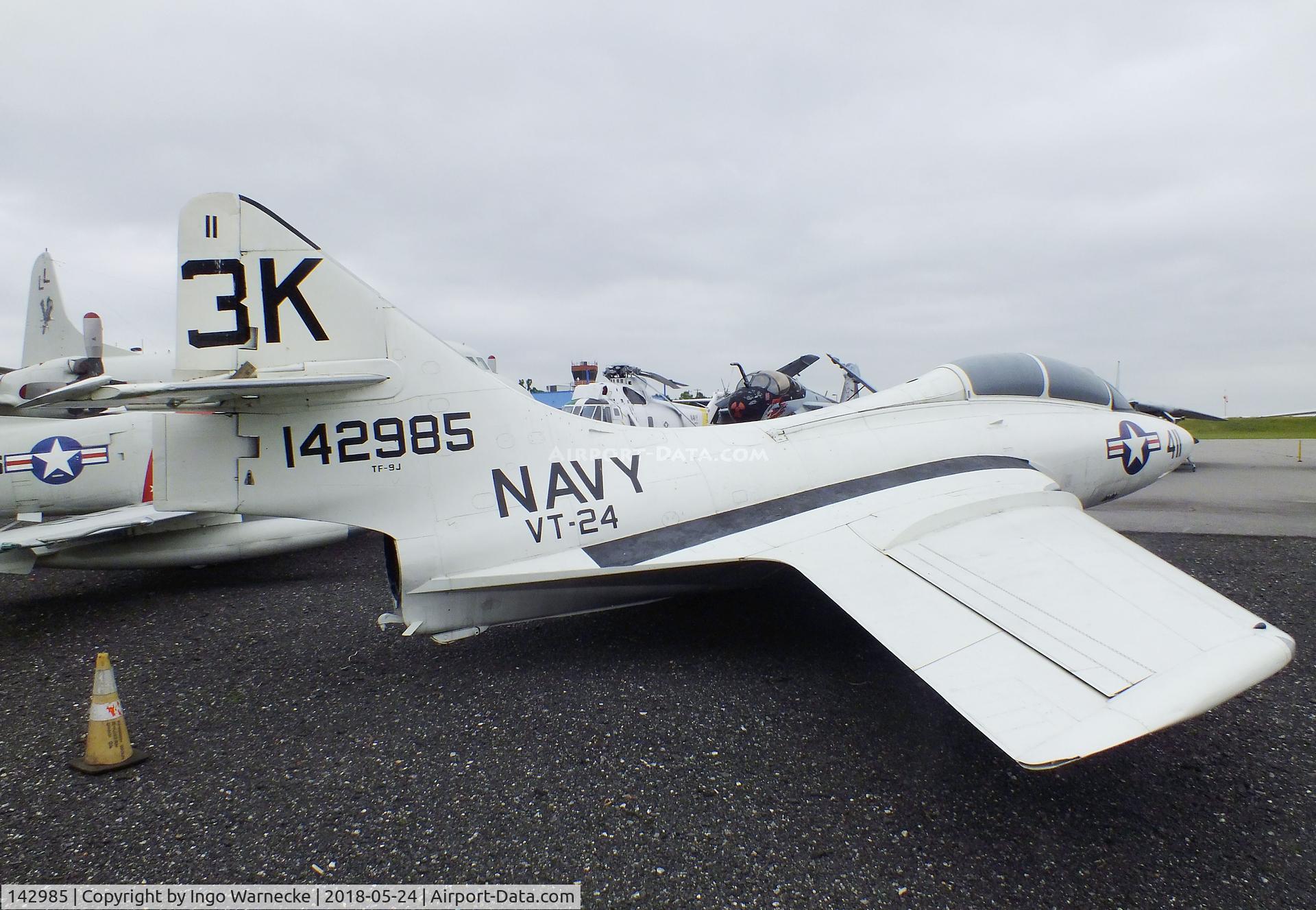 142985, 1962 Grumman TF-9J Cougar C/N 367, Grumman TF-9J (F9F-8T) Cougar at the Hickory Aviation Museum, Hickory NC