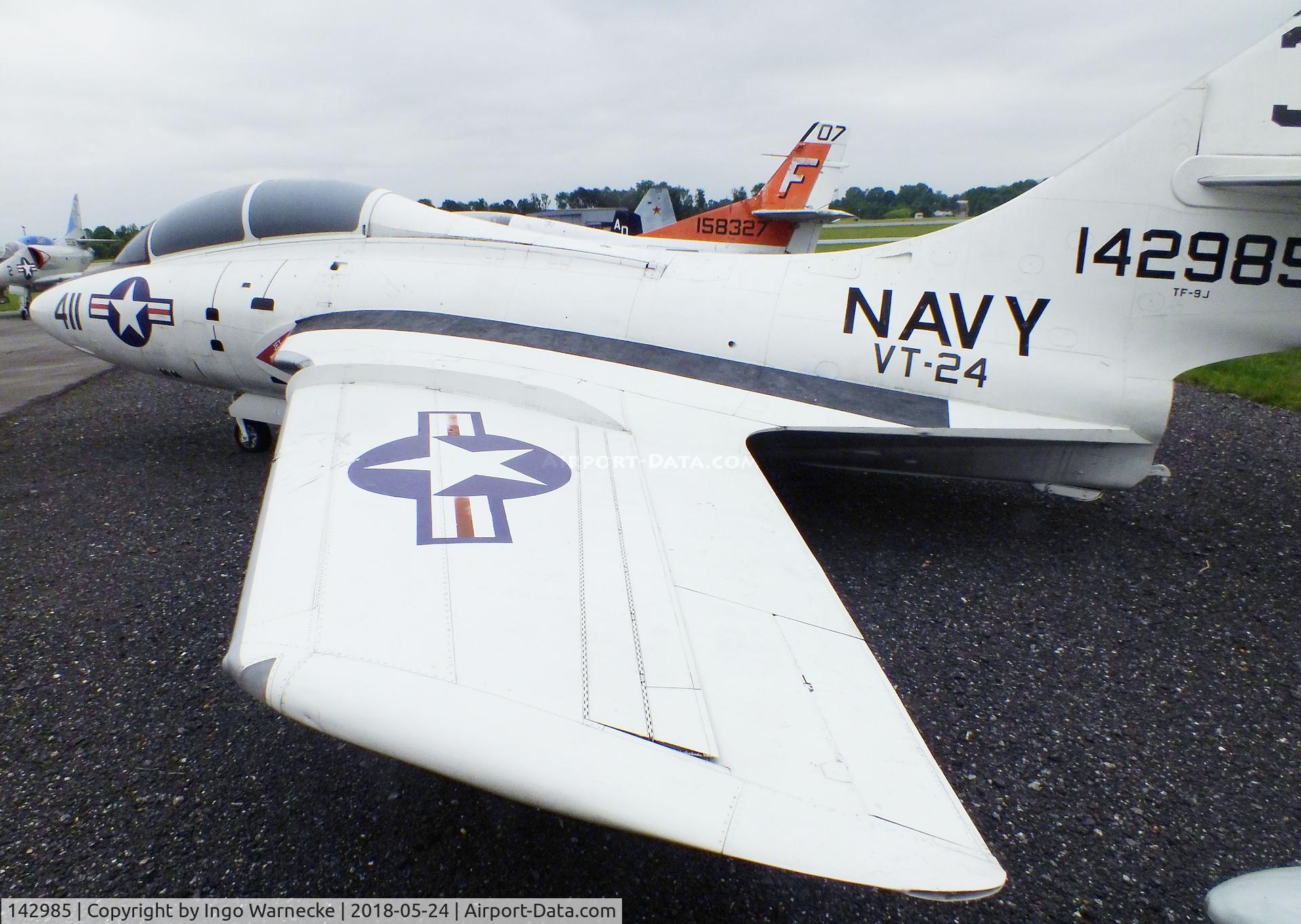 142985, 1962 Grumman TF-9J Cougar C/N 367, Grumman TF-9J (F9F-8T) Cougar at the Hickory Aviation Museum, Hickory NC