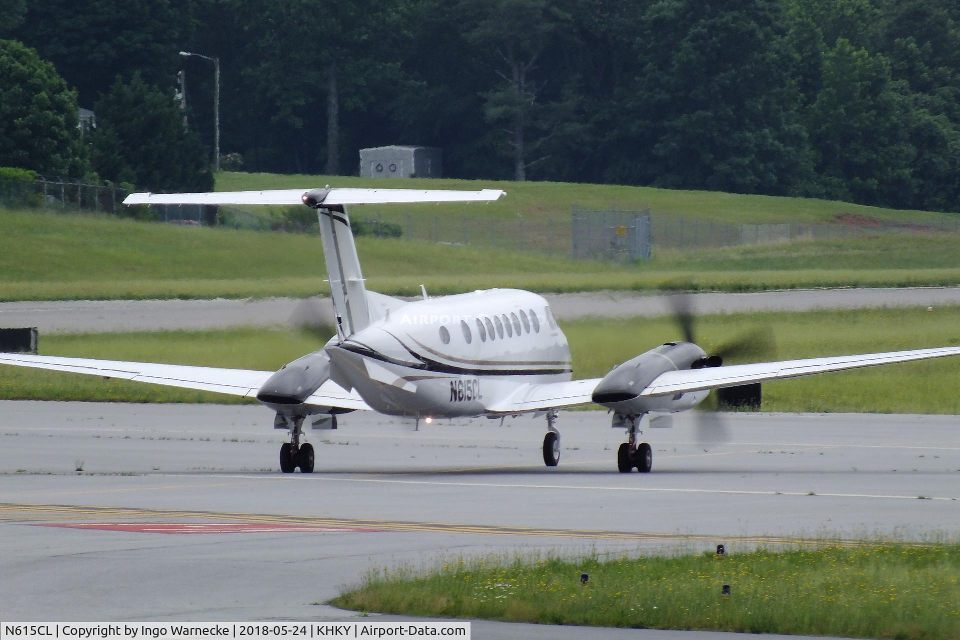 N615CL, Beech B350 C/N FL-1033, Beechcraft Super King Air 350 at the Hickory regional airport