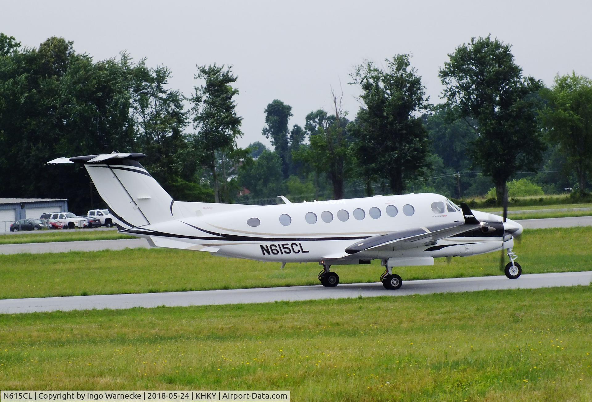 N615CL, Beech B350 C/N FL-1033, Beechcraft Super King Air 350 at the Hickory regional airport