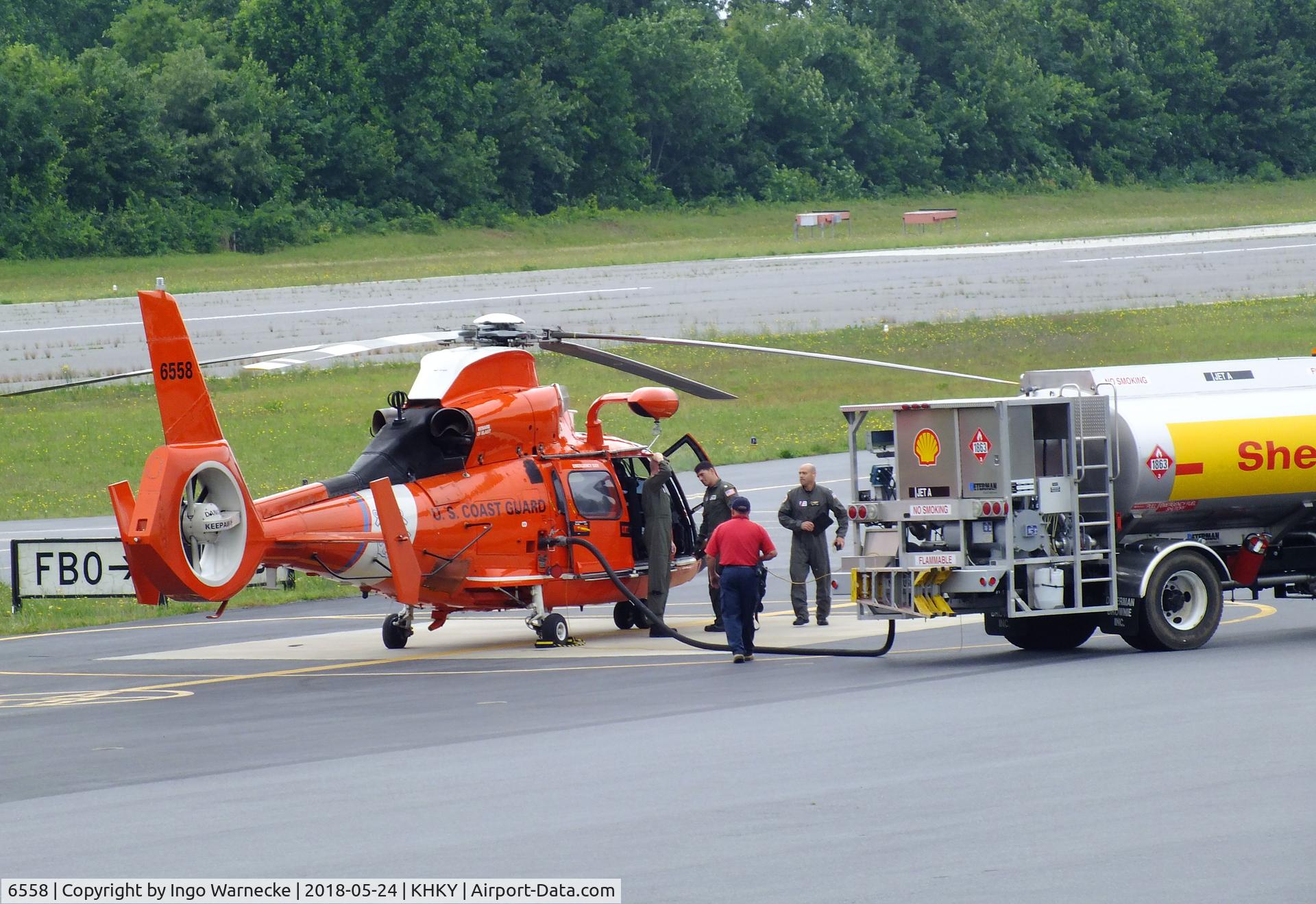 6558, 1987 Aerospatiale HH-65C Dolphin C/N 6238, Aerospatiale HH-65C Dolphin of the USCG at the Hickory regional airport