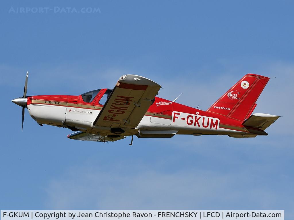 F-GKUM, Socata TB-20 C/N 1177, Aéroclub Les Ailes Lyonnaises