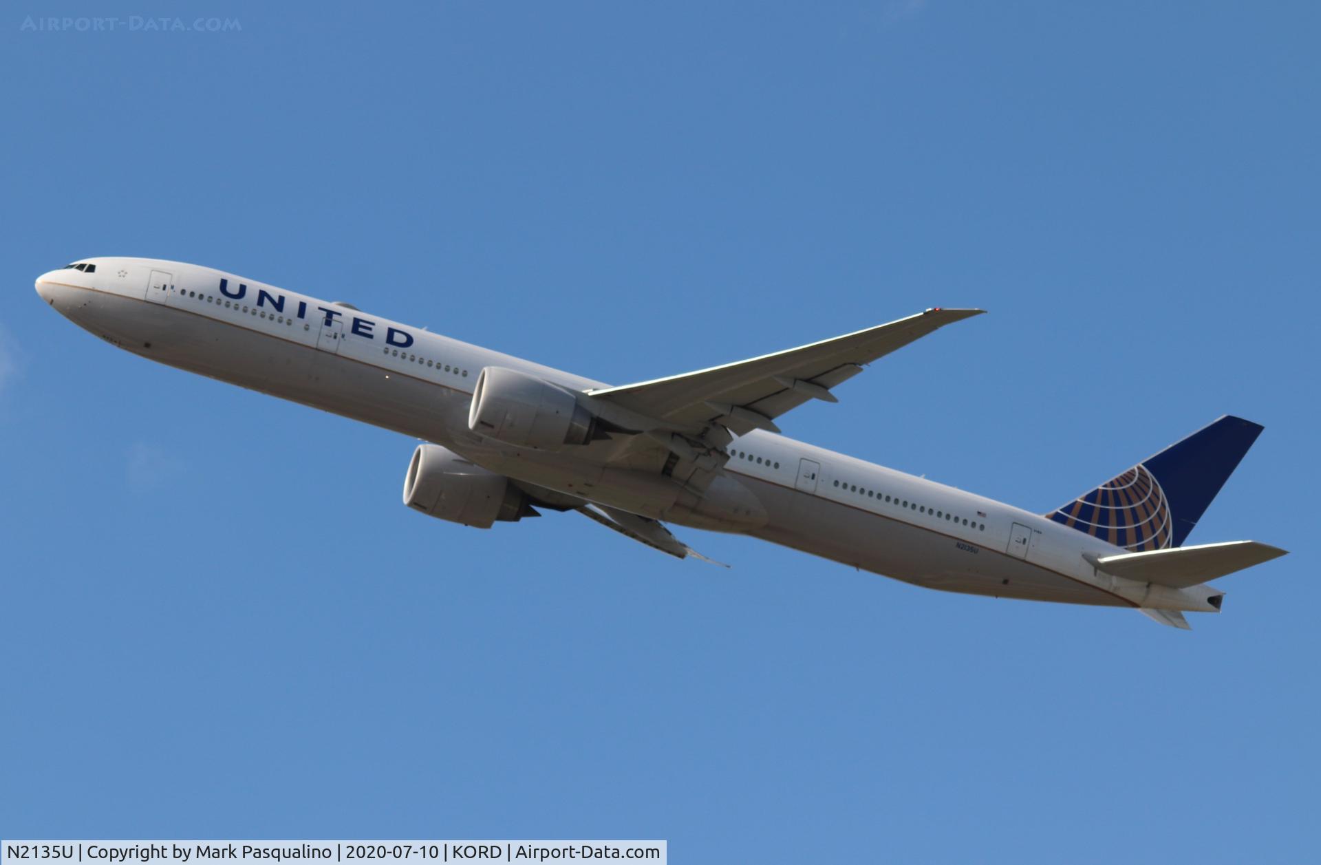 N2135U, 2017 Boeing 777-300/ER C/N 62646, Boeing 777-322/ER