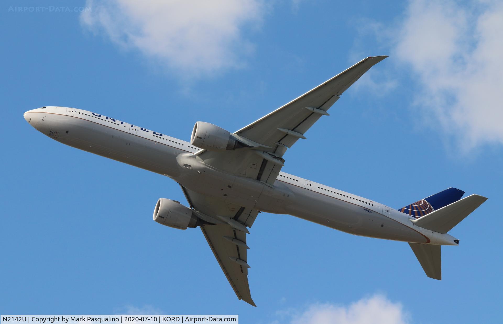 N2142U, 2017 Boeing 777-300/ER C/N 63722, Boeing 777-322/ER