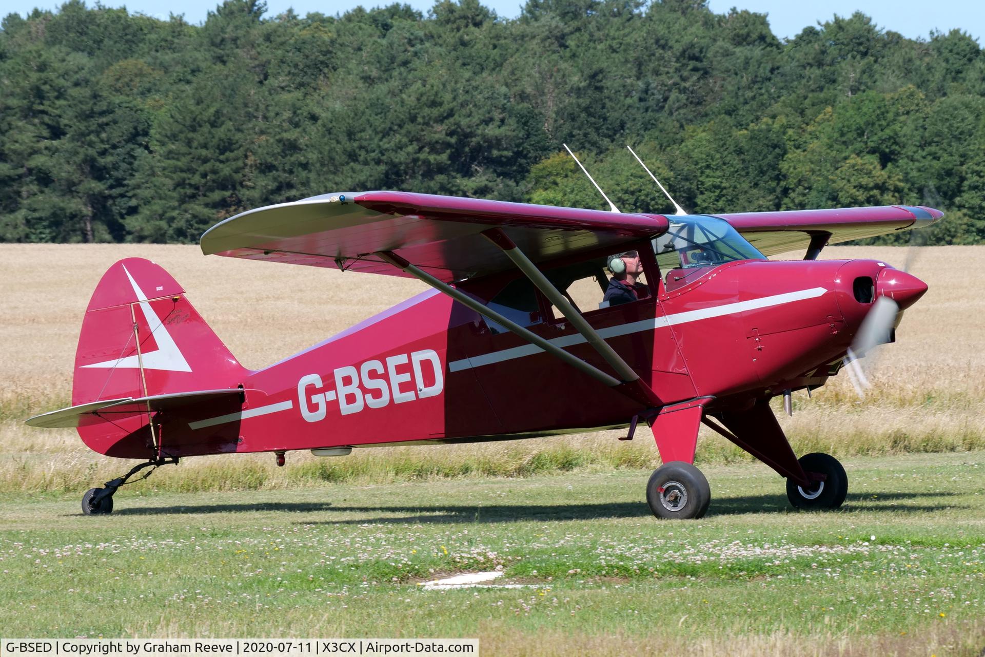 G-BSED, 1957 Piper PA-22-160 Tri Pacer C/N 22-6377, Departing from Northrepps.