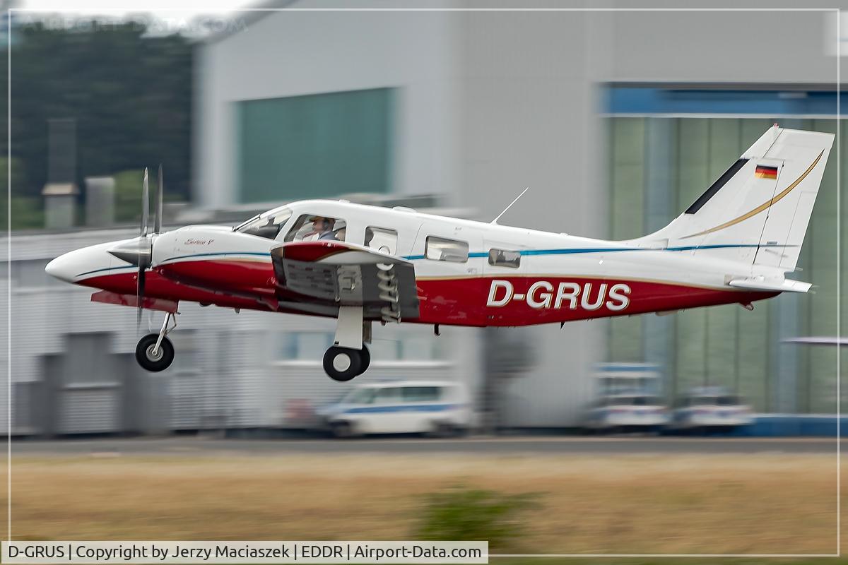 D-GRUS, 2000 Piper PA-34-220T Seneca C/N 3449161, Piper PA-34-220T Seneca, c/n: 3449161