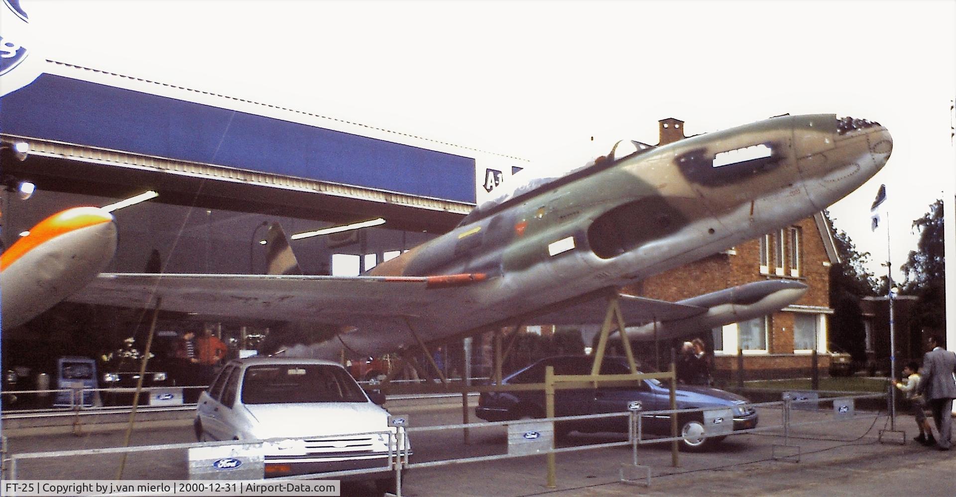 FT-25, 1953 Lockheed T-33A-1-LO Shooting Star C/N 580-9063, Eye catch in front of a Ford dealer Belgium early'80s. scan slide