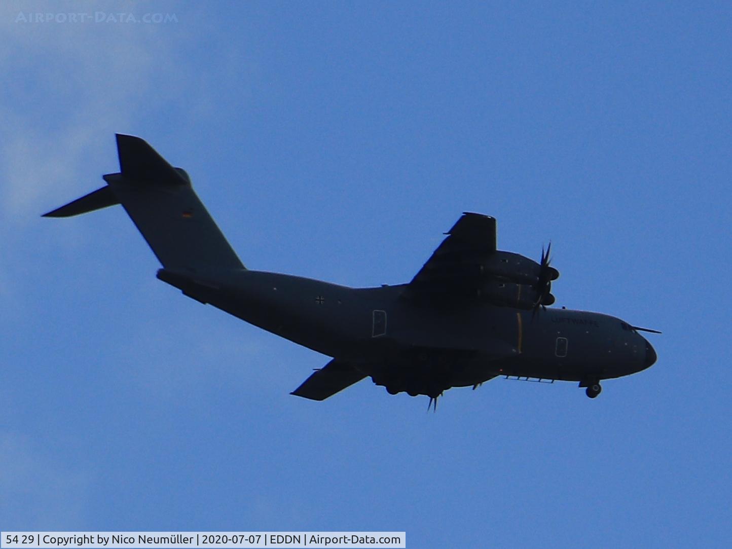 54 29, 2019 Airbus A400M-180 Atlas C/N 090, A400M does Touch and Go in EDDN/NUE