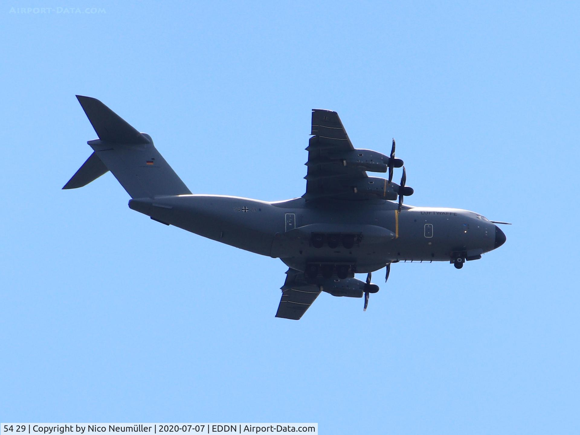 54 29, 2019 Airbus A400M-180 Atlas C/N 090, Airbus 400M does Touch and Go