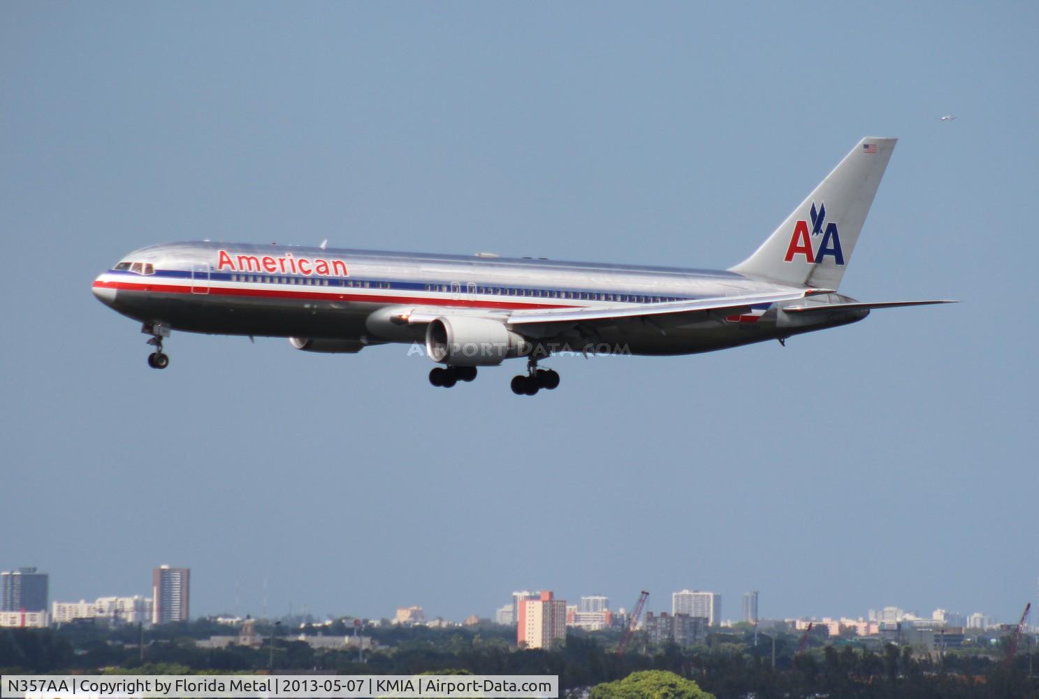 N357AA, 1988 Boeing 767-323 C/N 24038, MIA 2013