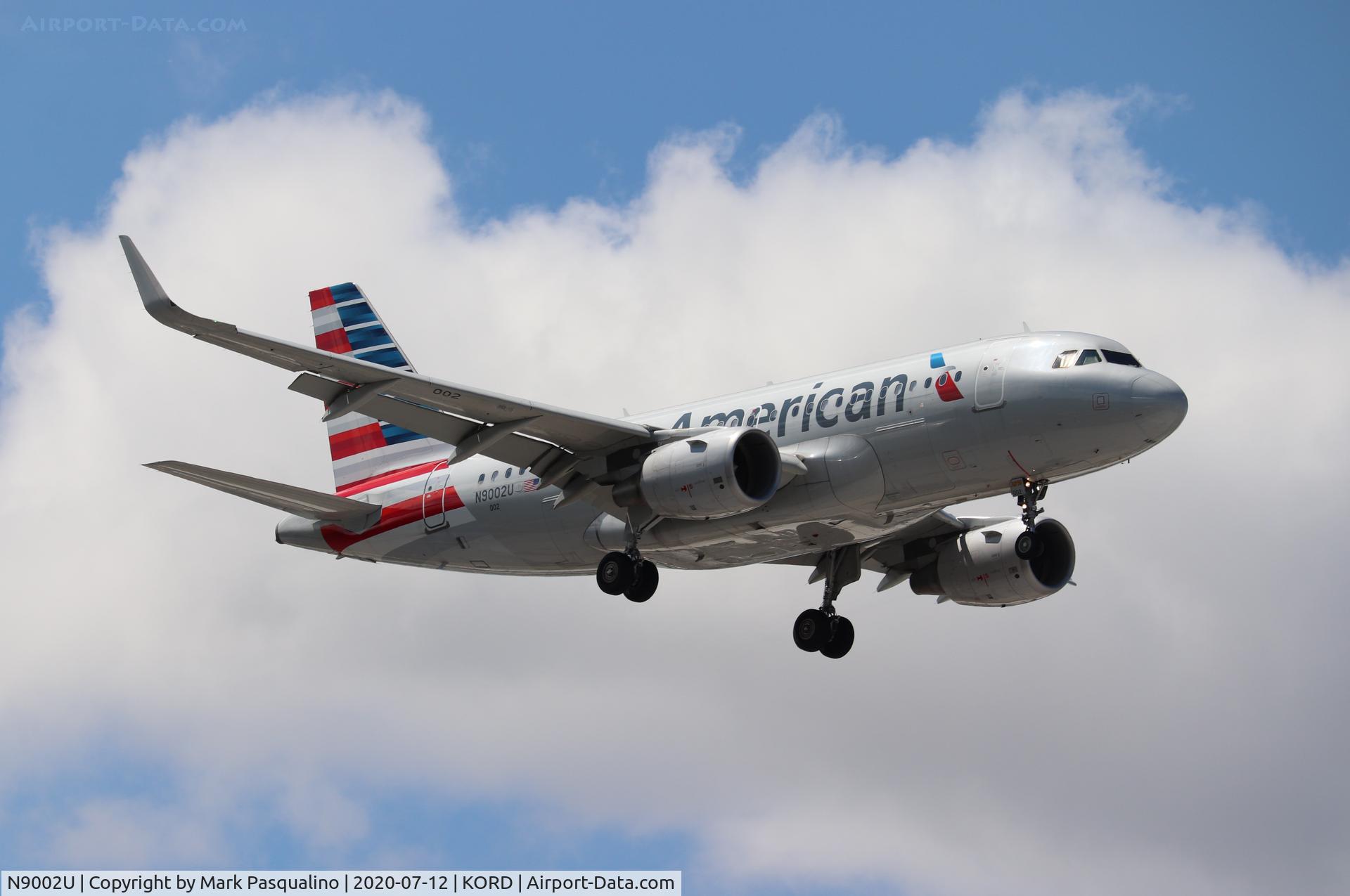 N9002U, 2013 Airbus A319-115 C/N 5698, Airbus A319-115