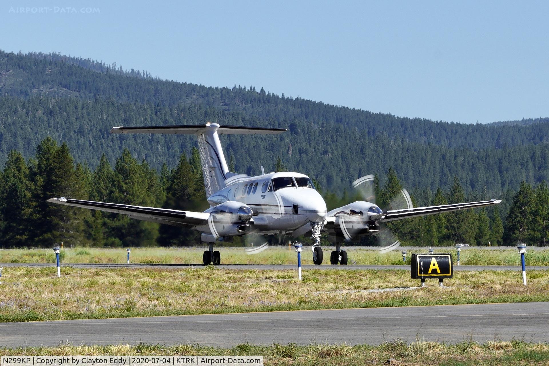 N299KP, 1984 Beech F90 King Air C/N LA-218, Truckee Airport California 2020.