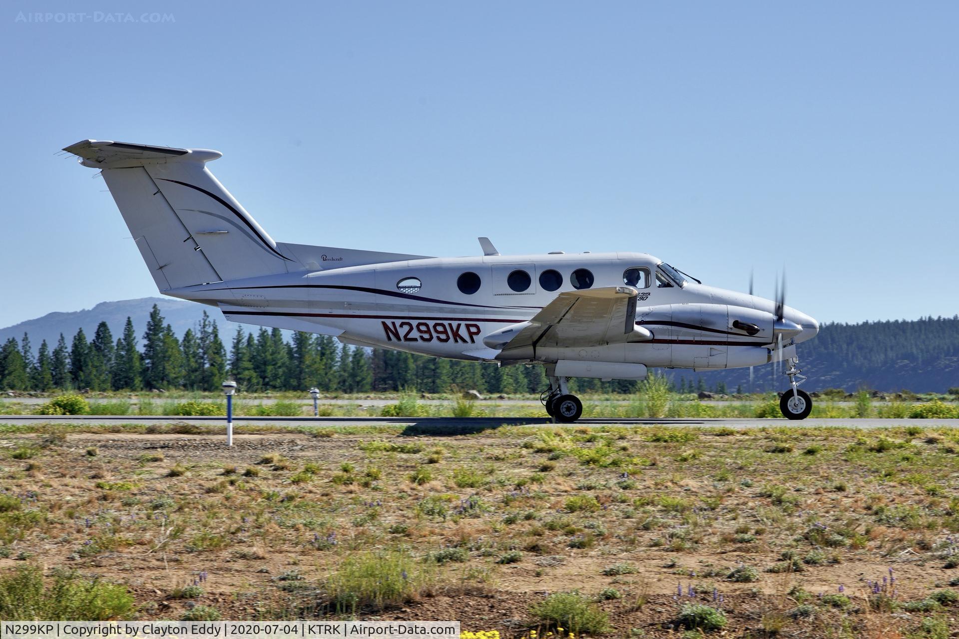 N299KP, 1984 Beech F90 King Air C/N LA-218, Truckee Airport California 2020.