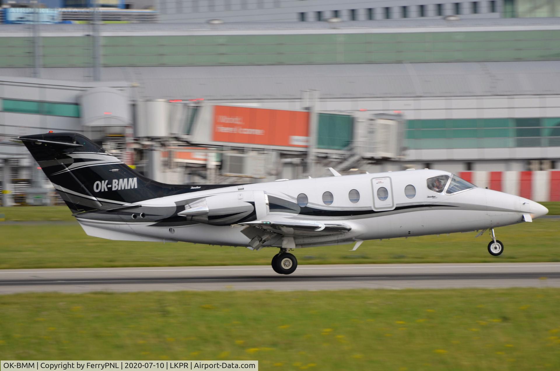 OK-BMM, 2003 Raytheon Beechjet 400A C/N RK-354, Arrival of Time Air Be400