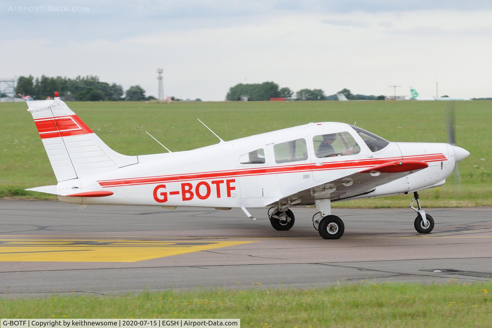 G-BOTF, 1975 Piper PA-28-151 Cherokee Warrior C/N 28-7515436, Leaving Norwich.