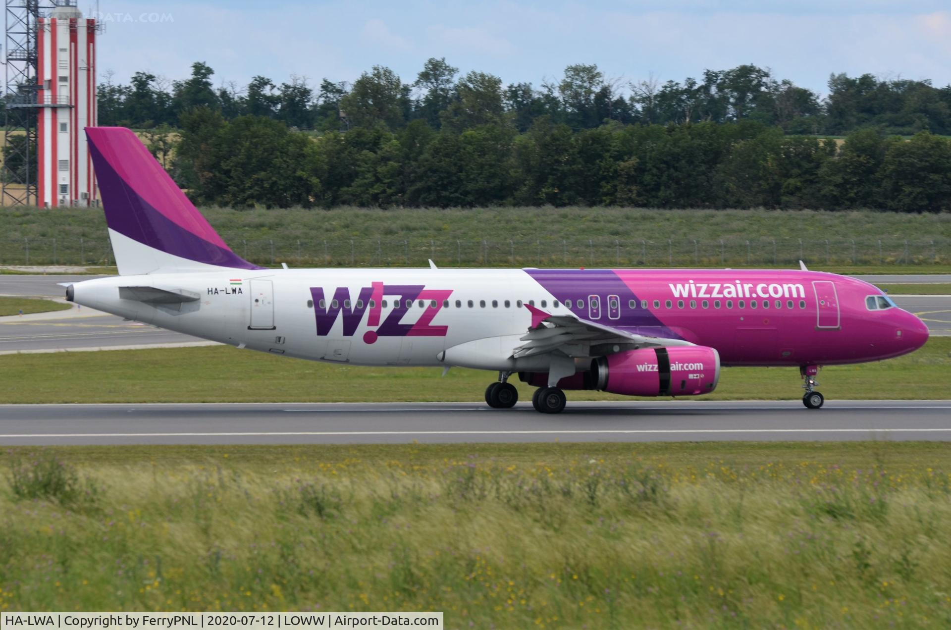 HA-LWA, 2010 Airbus A320-232 C/N 4223, Wizzair A320
