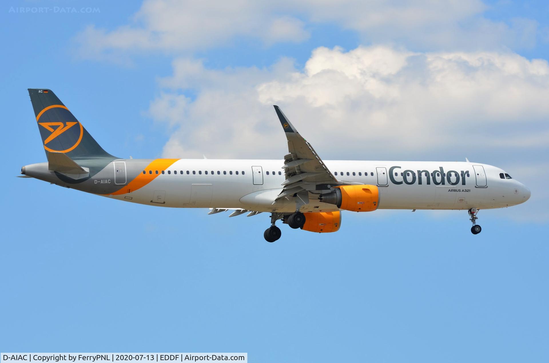 D-AIAC, 2014 Airbus A321-211 C/N 5969, Condor A321 landing