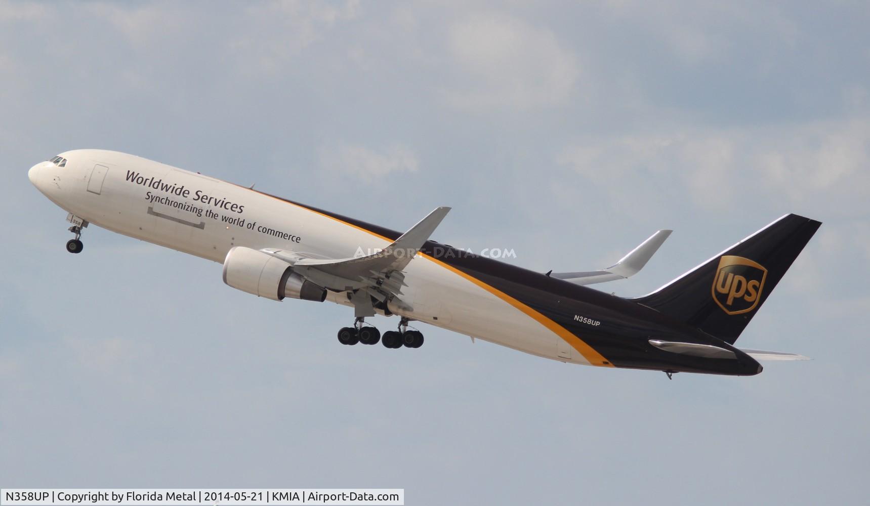 N358UP, 2013 Boeing 767-34AF/ER C/N 37864, MIA 2014