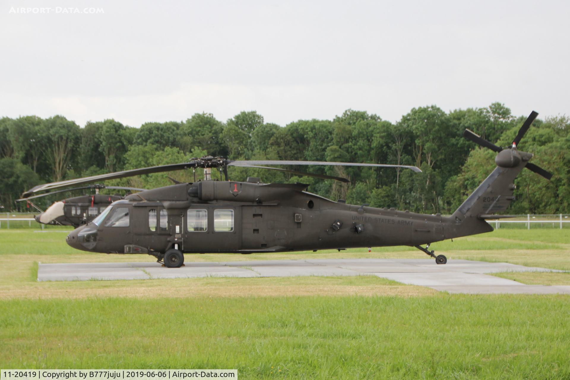 11-20419, Sikorsky UH-60M Black Hawk C/N Not found 11-20419, for 75 D-Day anniversary
at Carentan