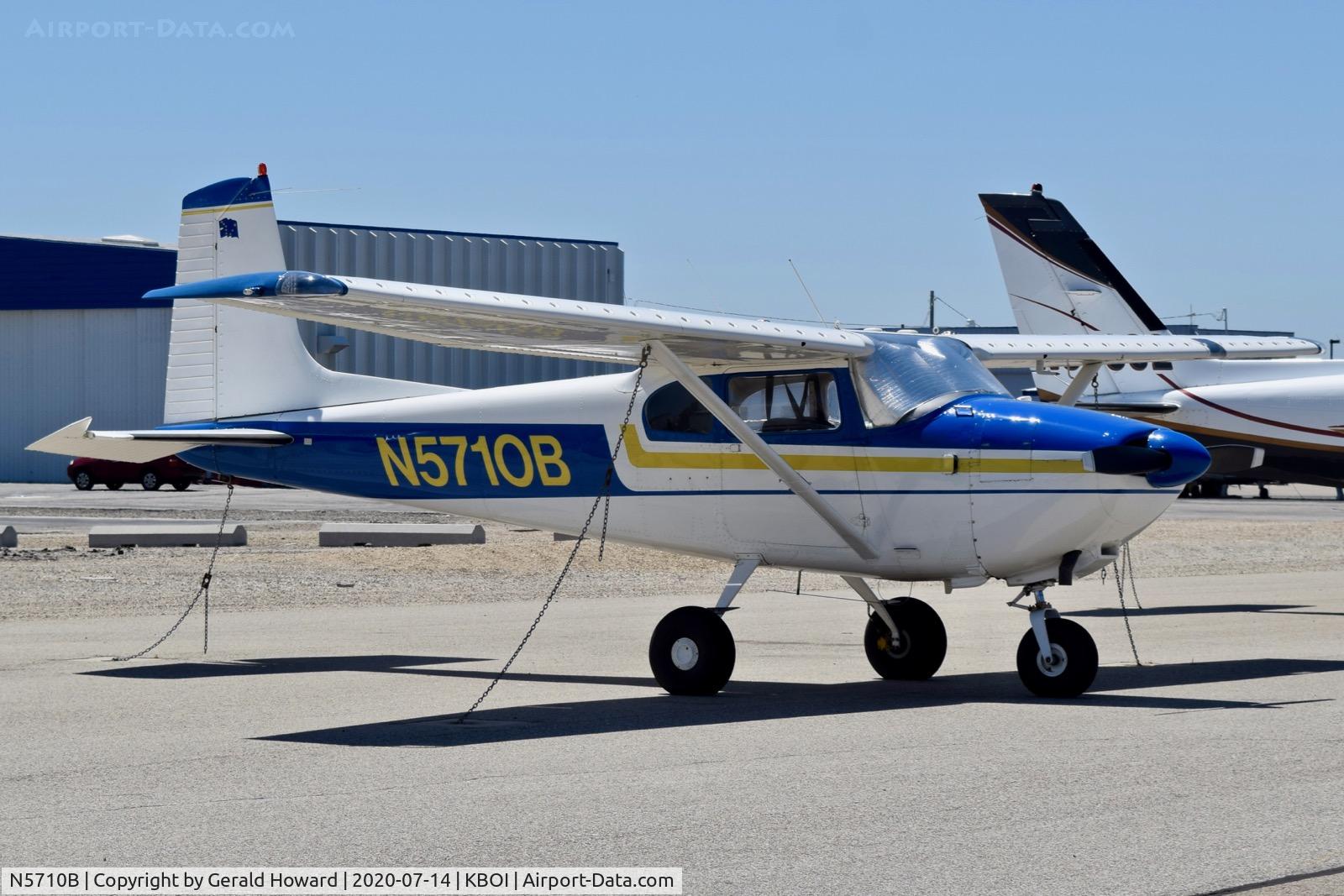 N5710B, 1956 Cessna 182 Skylane C/N 33710, Parked on south GA ramp.