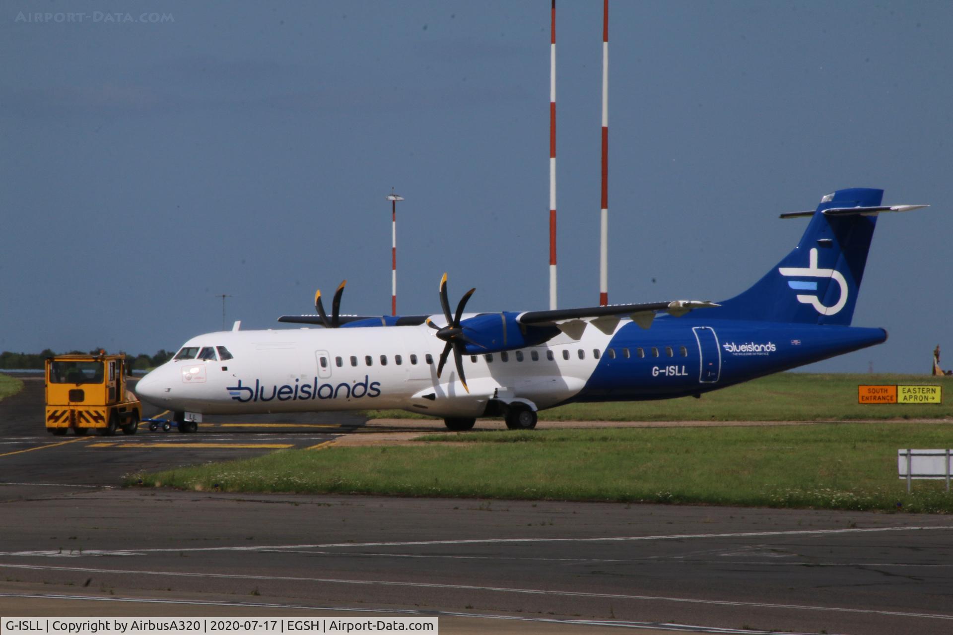G-ISLL, 2002 ATR 72-212A C/N 696, Emerging in the new Blue Island livery