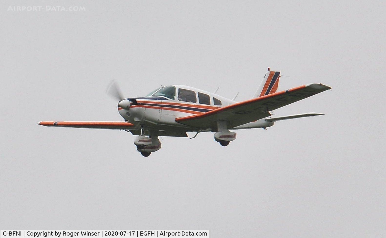 G-BFNI, 1977 Piper PA-28-161 Cherokee Warrior II C/N 28-7816215, Finals Runway 22