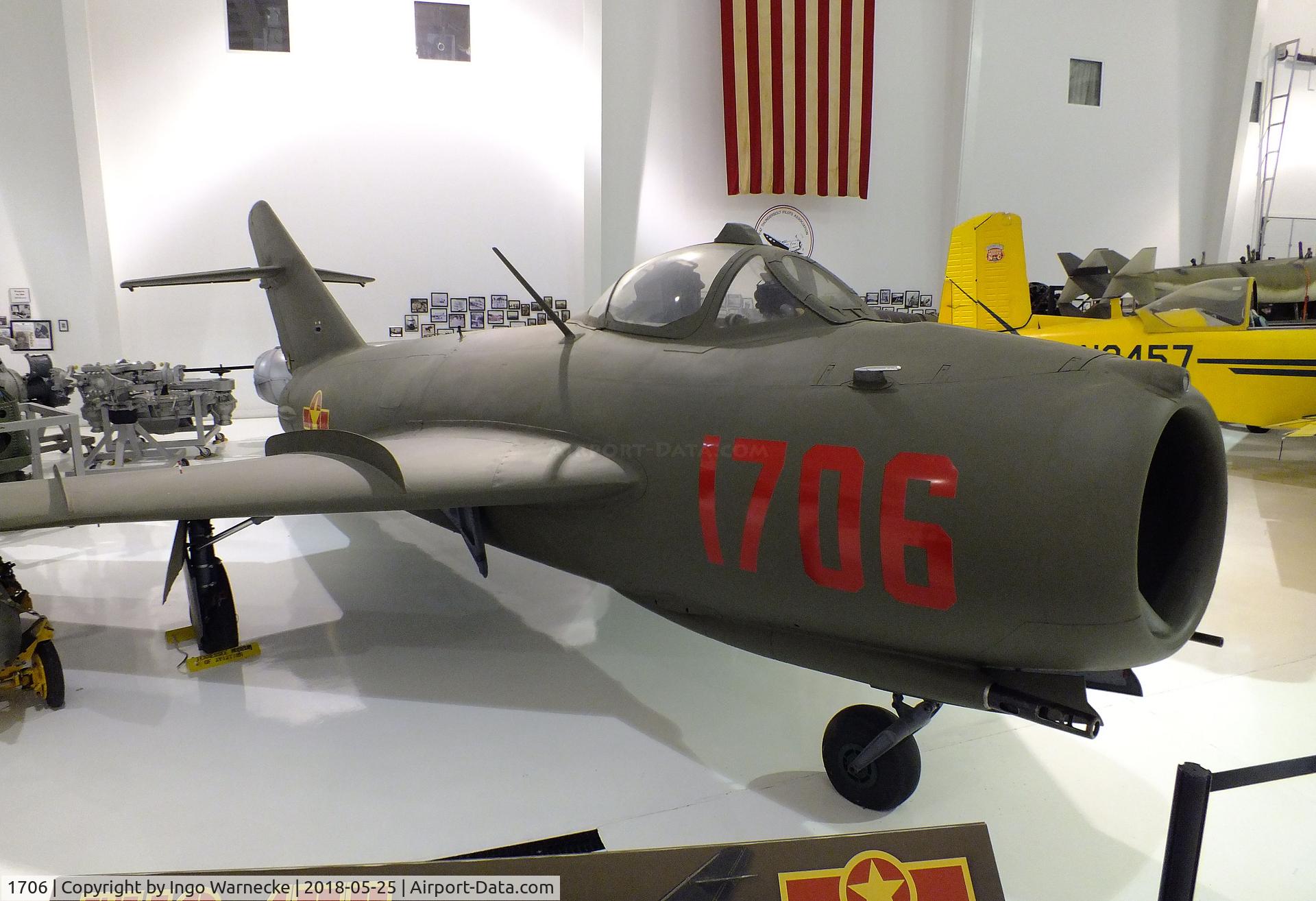 1706, 1959 PZL-Mielec Lim-5 (MiG-17F) C/N 1C1706, PZL-Mielec Lim-5 (MiG-17F) FRESCO-C at the Tennessee Museum of Aviation, Sevierville TN