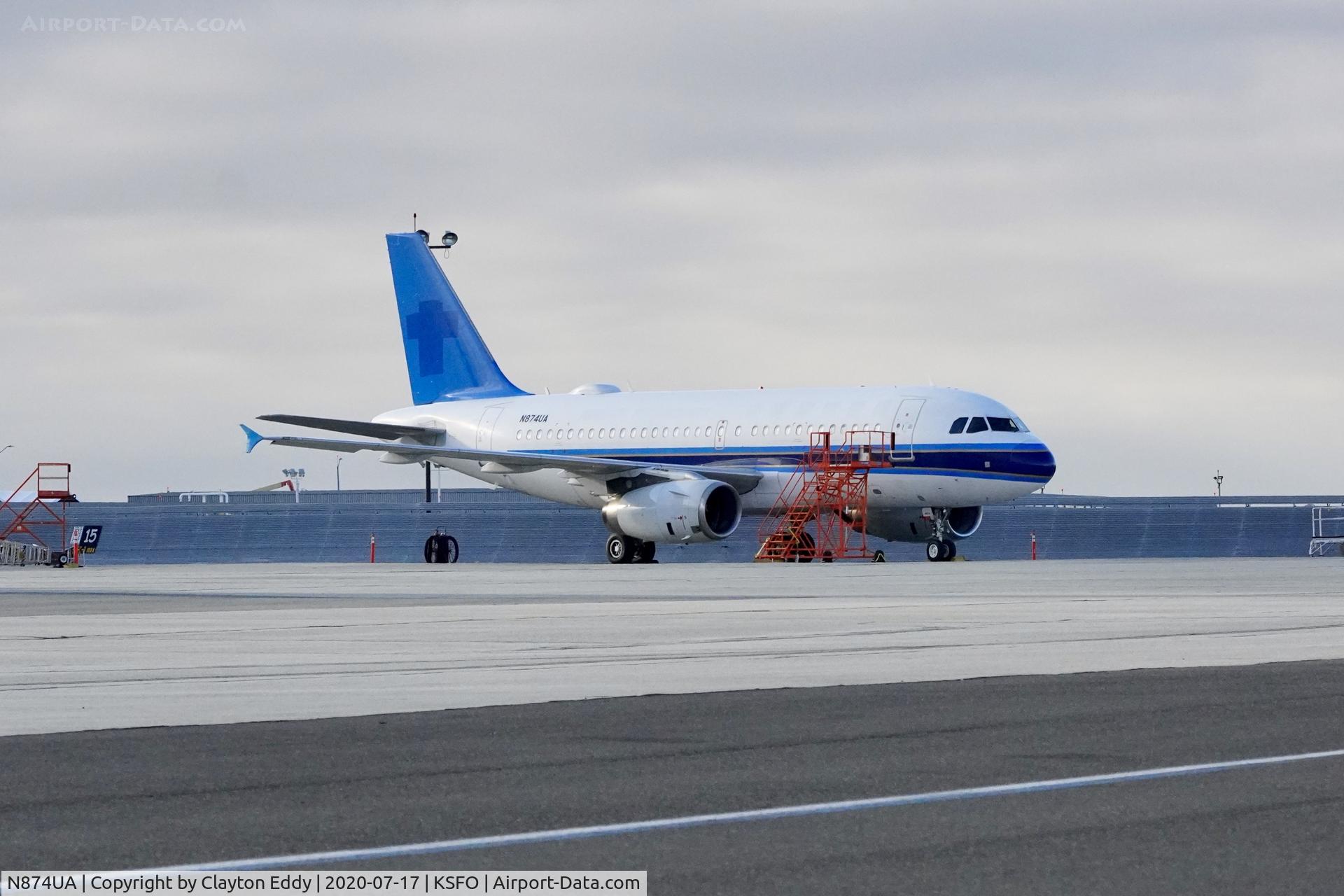 N874UA, 2003 Airbus A319-132 C/N 2008, SFO 2020.