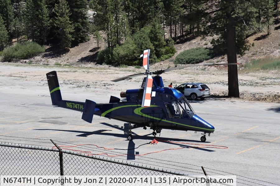 N674TH, 2004 Kaman K-1200 K-Max C/N A94-0035, Working in Big Bear Ca.